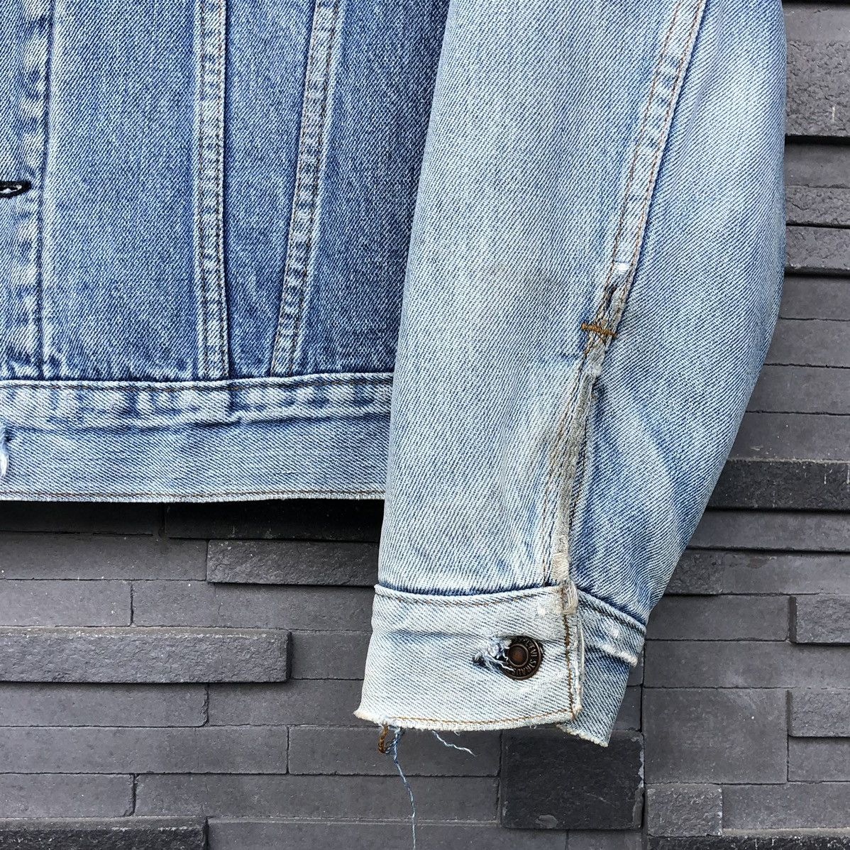 Levi's Vintage Clothing Vintage 70s Levis Blanket Thrashed Faded Trucker Jacket Size US M / EU 48-50 / 2 - 11 Thumbnail