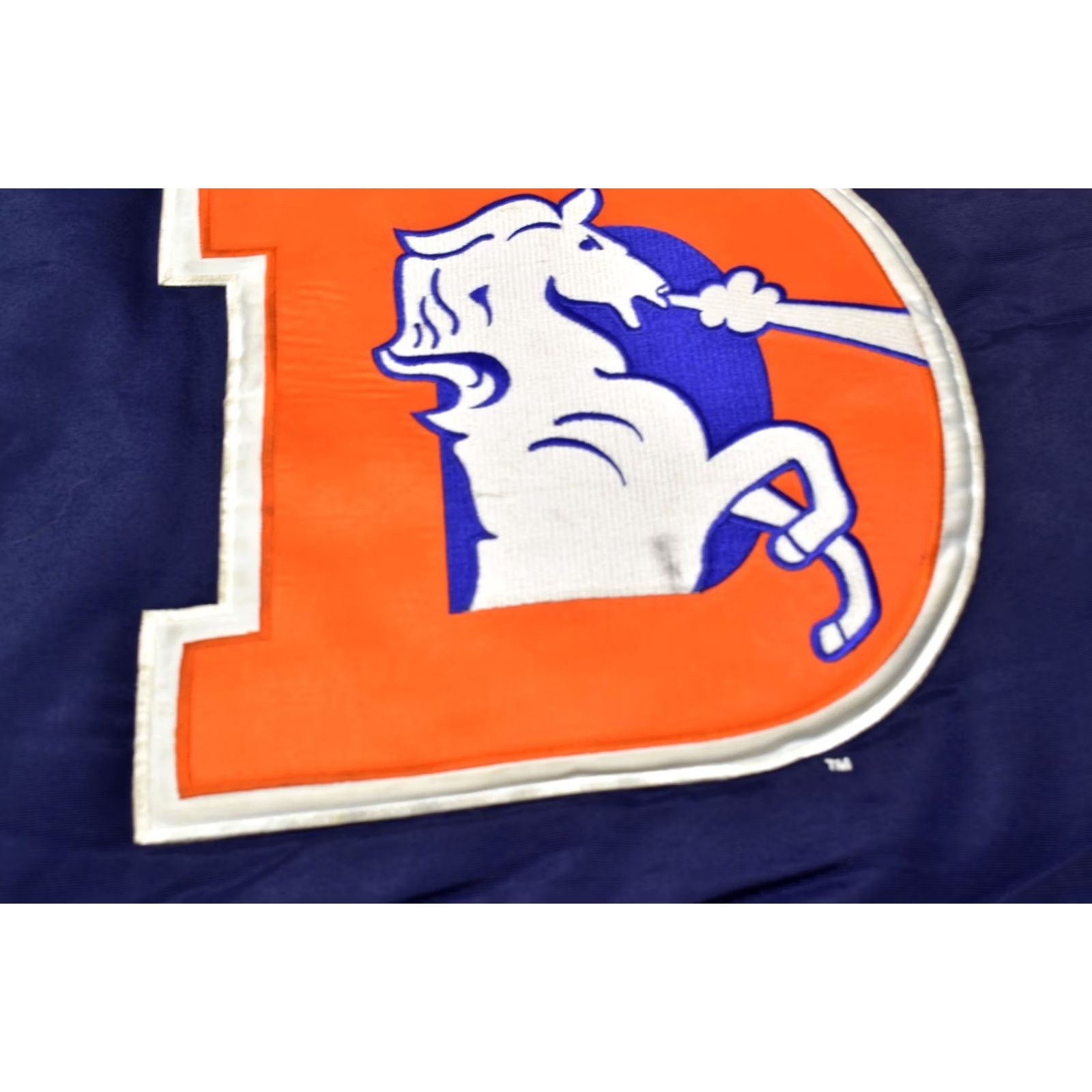 Nike Nike NFL Pro Line Denver Broncos Vintage 90s Puffer Jacket Mens XXL Navy Orange Windbreaker Jacket Winter Fall Spring Casual Size US XXL / EU 58 / 5 - 7 Thumbnail