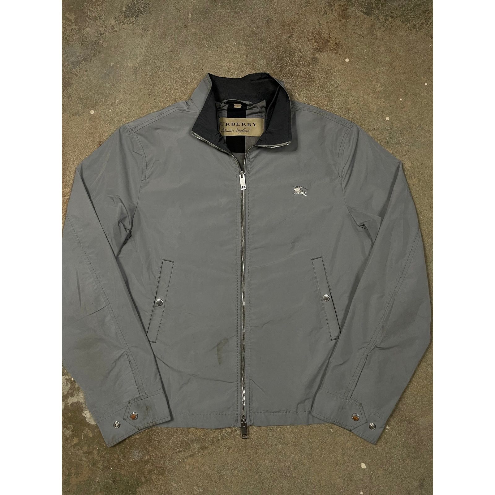 Burberry Burberry Windbreaker Grey 52 Used Size US L / EU 52-54 / 3 - 1 Thumbnail