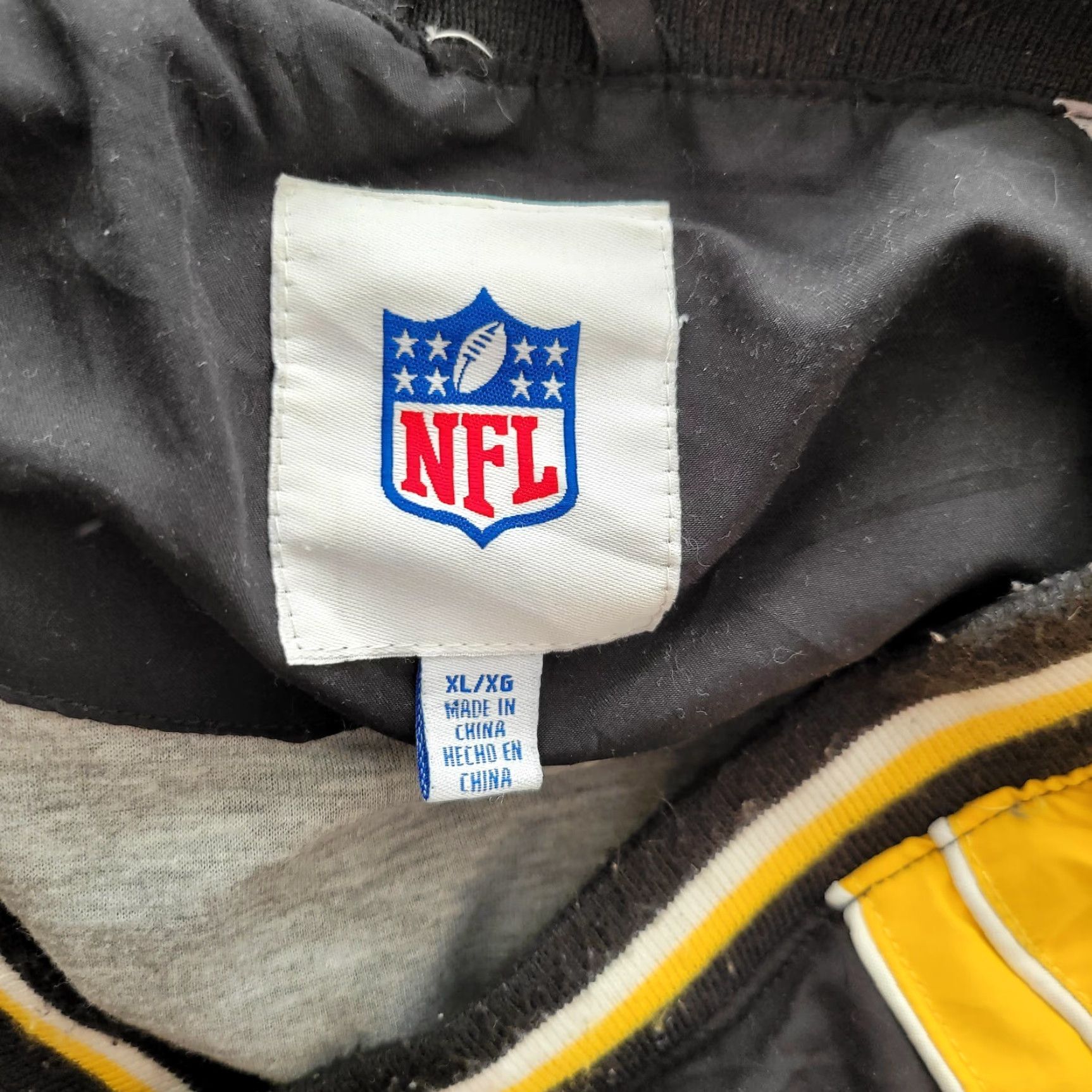 NFL NFL Pittsburgh Steelers Jacket XL Black - Windbreaker, 27" Pit, 100% Authentic NFL Size US XL / EU 56 / 4 - 4 Thumbnail