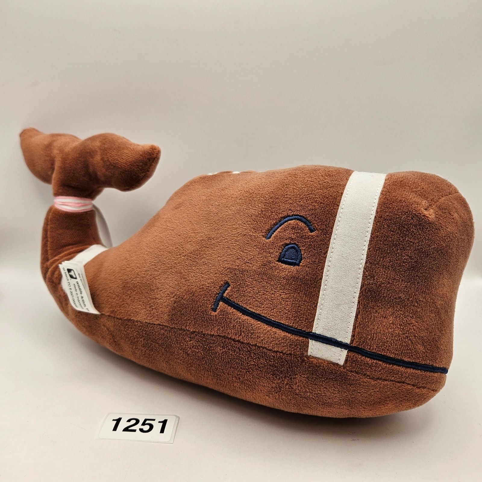 Vineyard Vines VINEYARD VINES WHALE FOOTBALL MASCOT PLUSH 16 INCHES NWT Size ONE SIZE - 1 Thumbnail