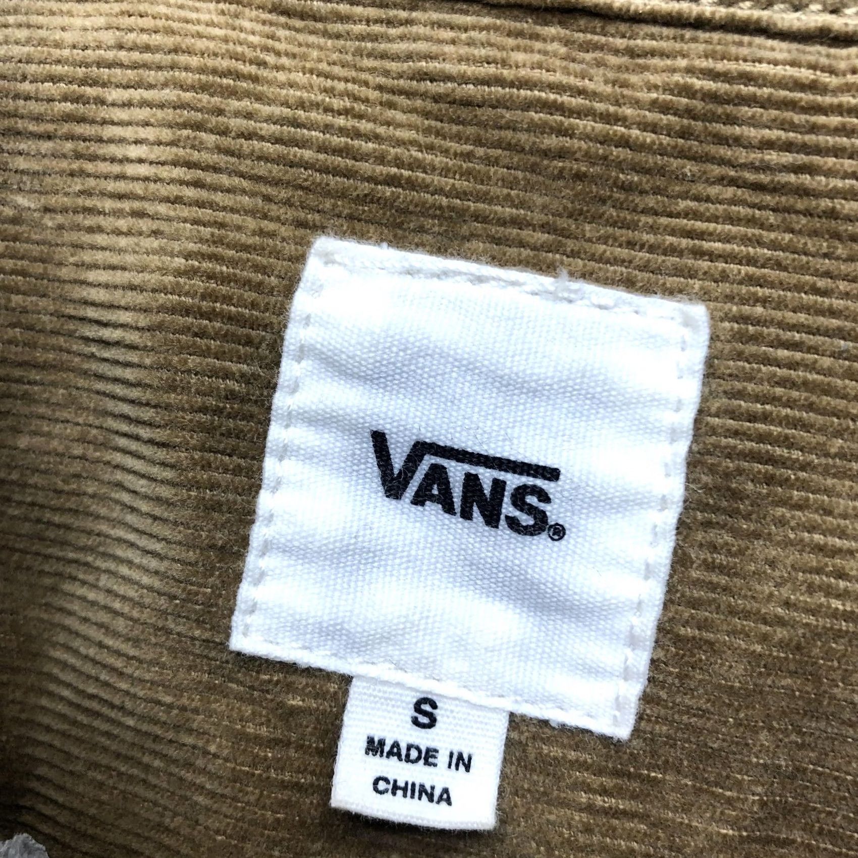 Vans VANS Shirt Mens Small Brown Corduroy Long Sleeve Button Up Rose Embroidered 1966 Size US S / EU 44-46 / 1 - 3 Thumbnail