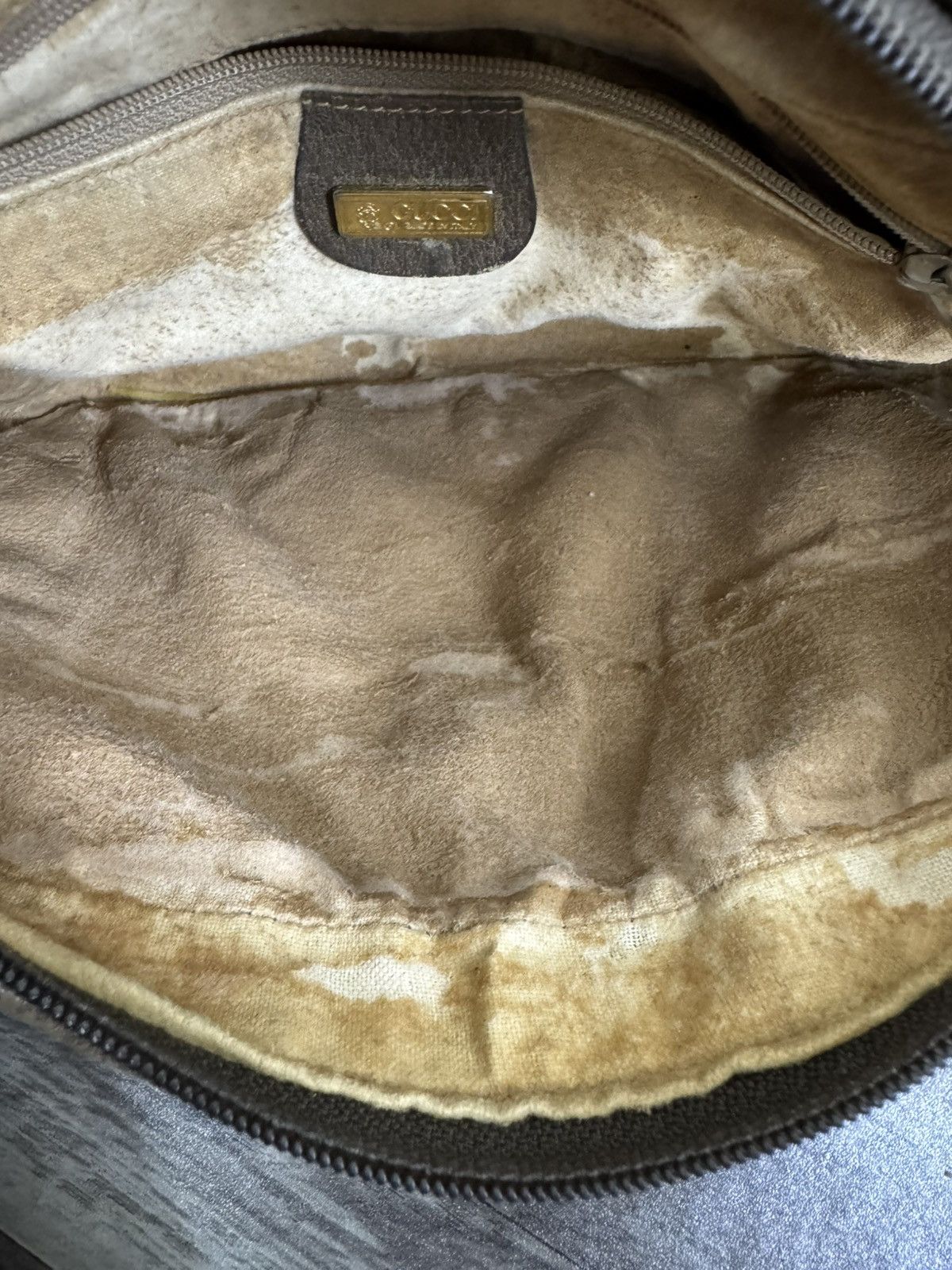 Designer × Gucci × Vintage Vintage Gucci Clutch Bag Sling Bag Size ONE SIZE - 12 Thumbnail