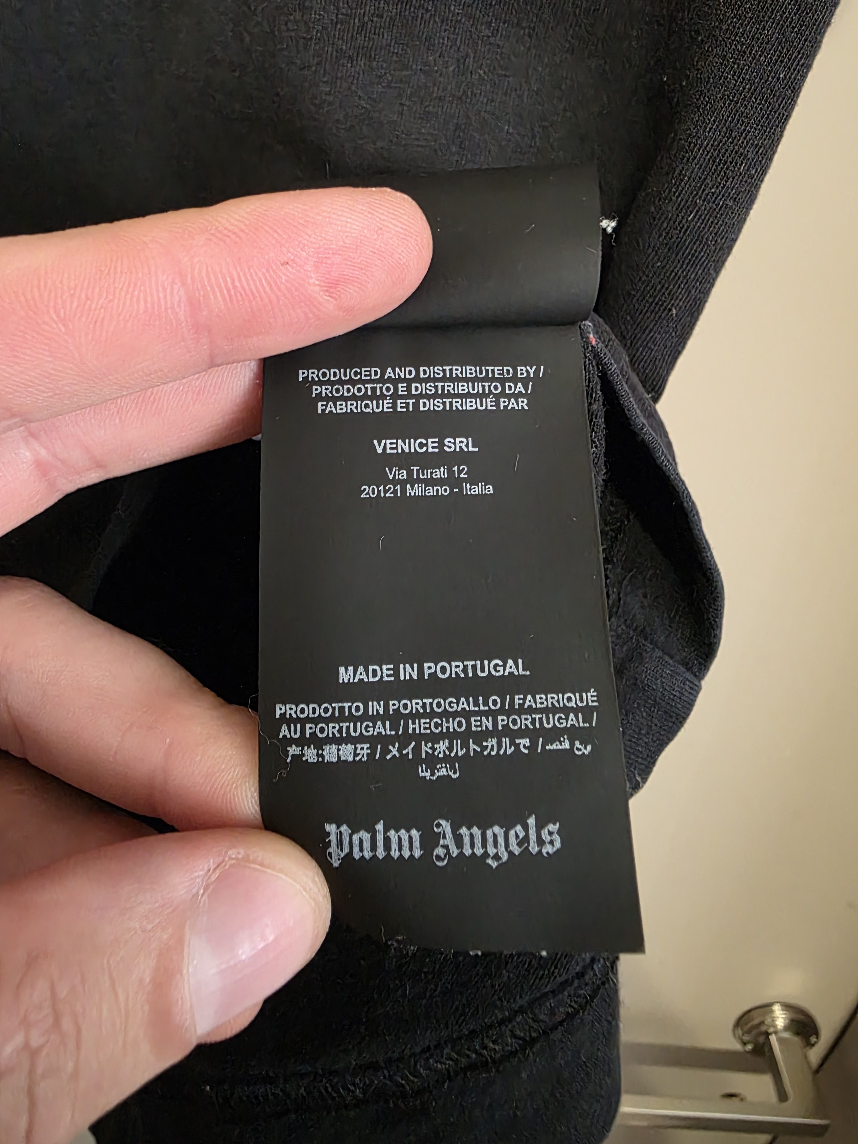 Palm Angels Palm Angels Milano sprayed-logo T-shirt size L Size US L / EU 52-54 / 3 - 7 Thumbnail