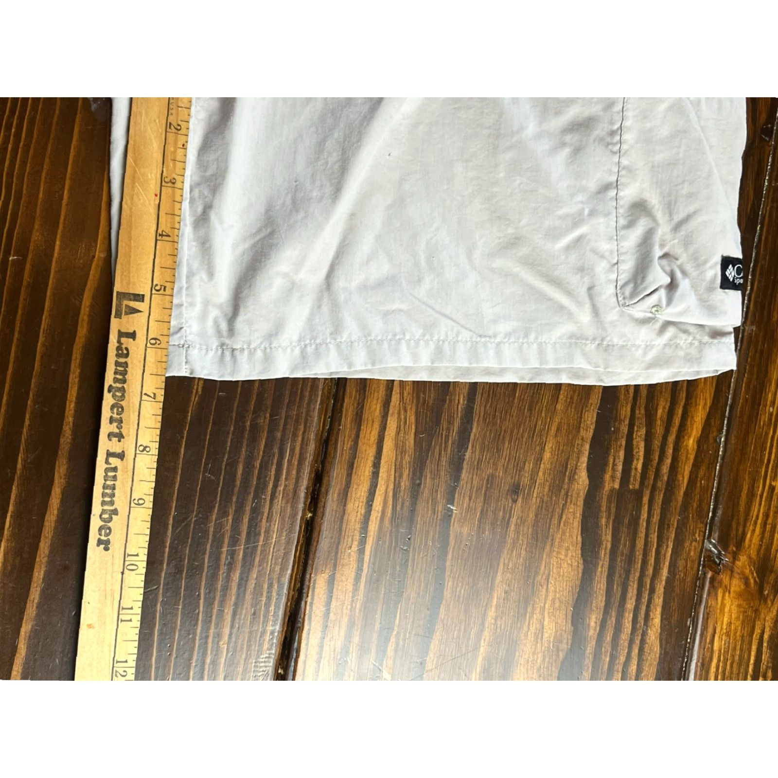 Vintage Columbia Shorts Women's Medium Tan Fishing/Hiking Cargo Pockets Size 32" / US 10 / IT 46 - 6 Thumbnail