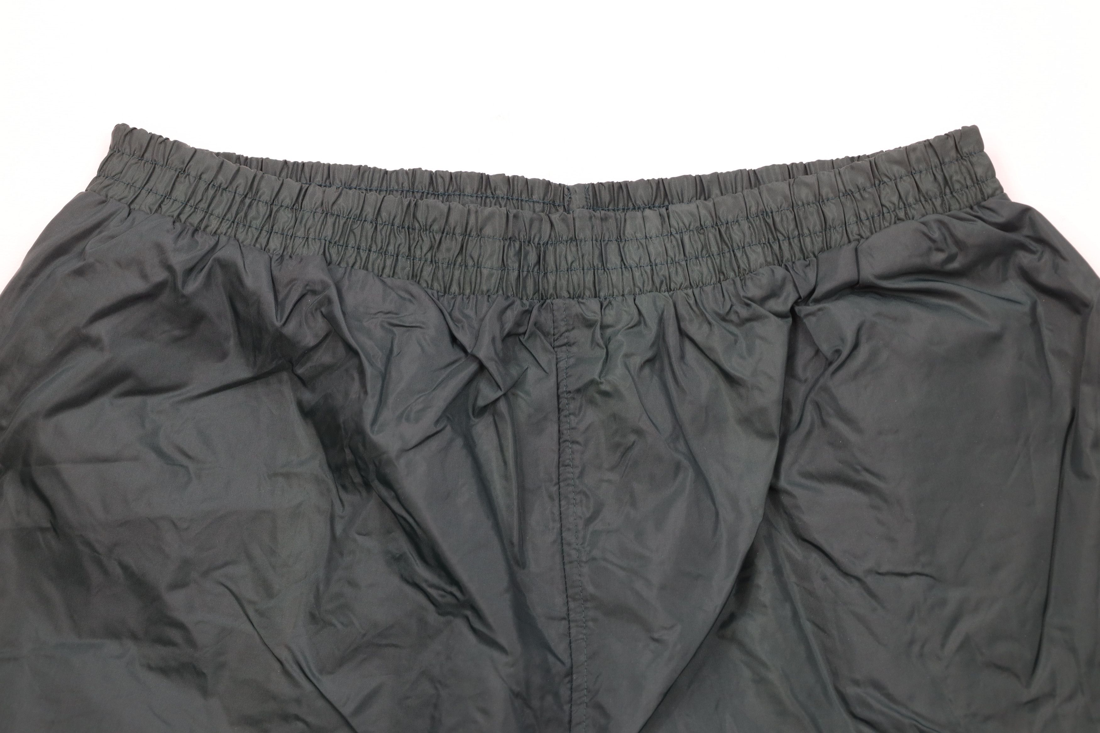 Vintage Deadstock Vintage 90s Streetwear Windbreaker Shorts Green Size US 36 / EU 52 - 2 Thumbnail
