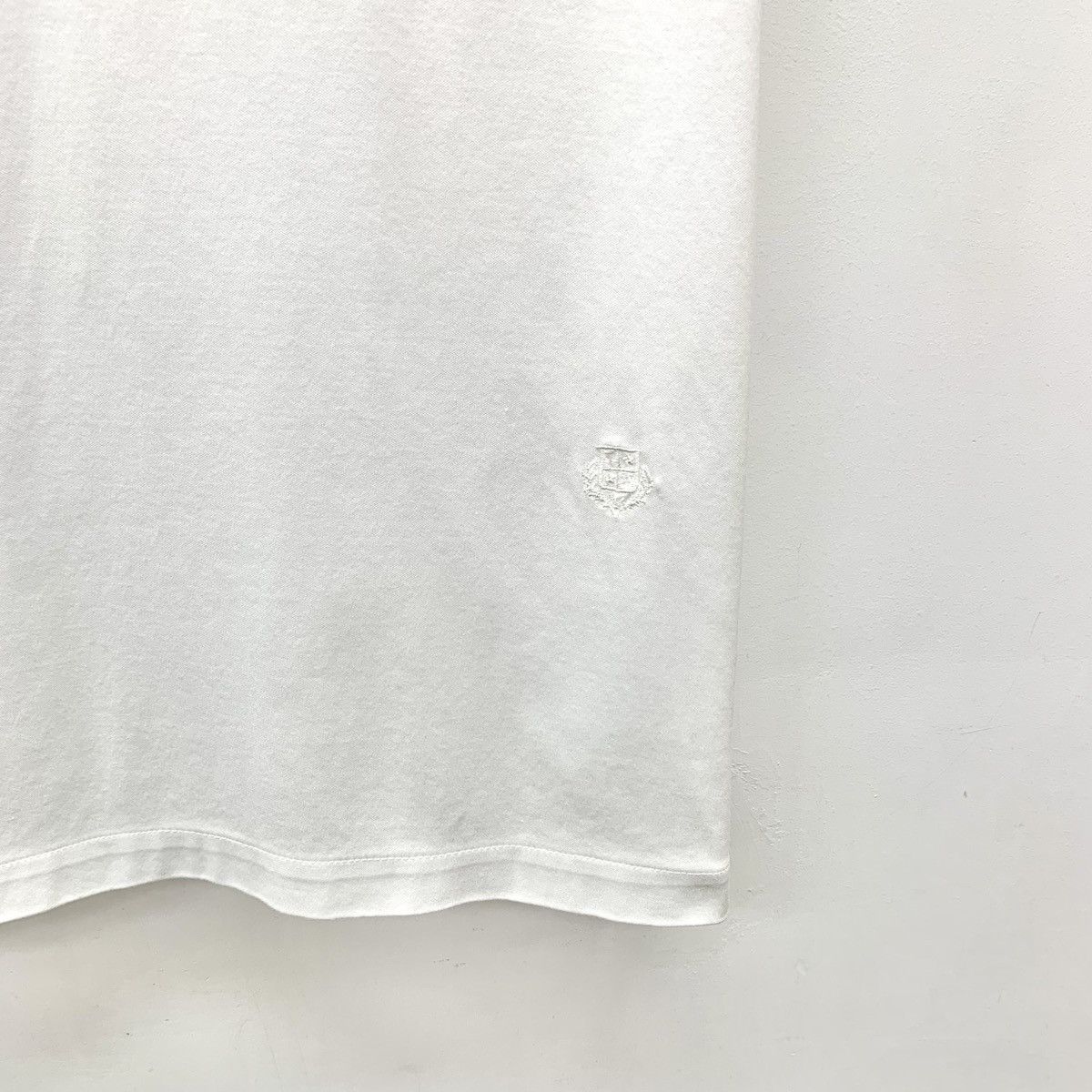 Loro Piana Loro Piana White Logo Embroidered Short Sleeve T-Shirt K26WX Size M / US 6-8 / IT 42-44 - 4 Thumbnail