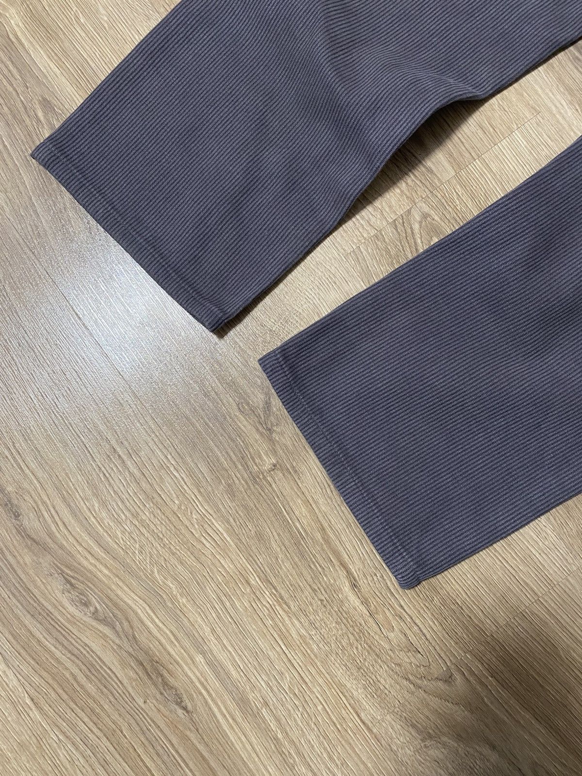 Armani Armani Jeans Corduroy Grey Pants Size: 34 Size US 34 / EU 50 - 3 Thumbnail