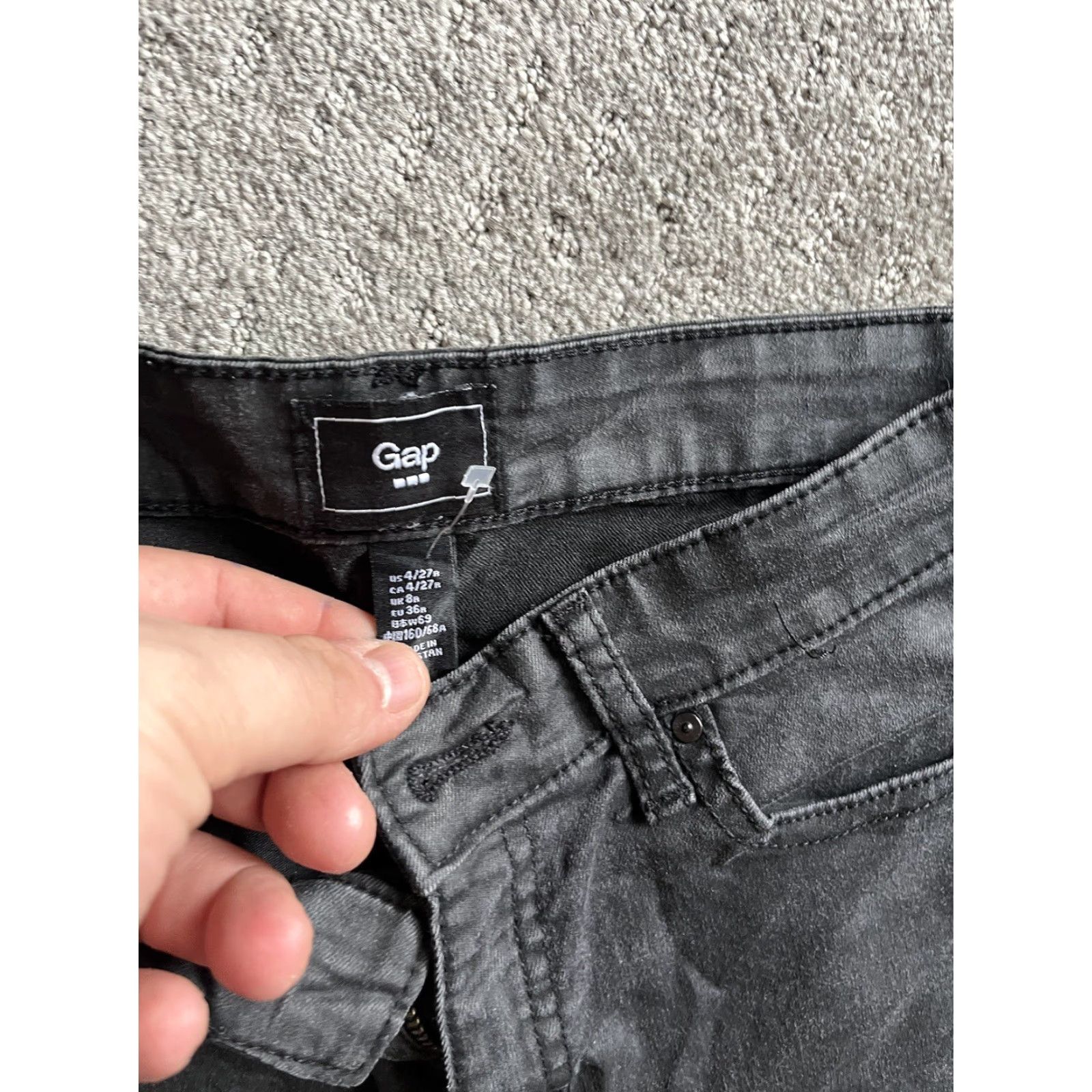 Gap Gap Women Skinny Jeans Regular Size 4 Black Light Wash Stretch Denim Raw Hem Size 27" / US 4 / IT 40 - 5 Thumbnail