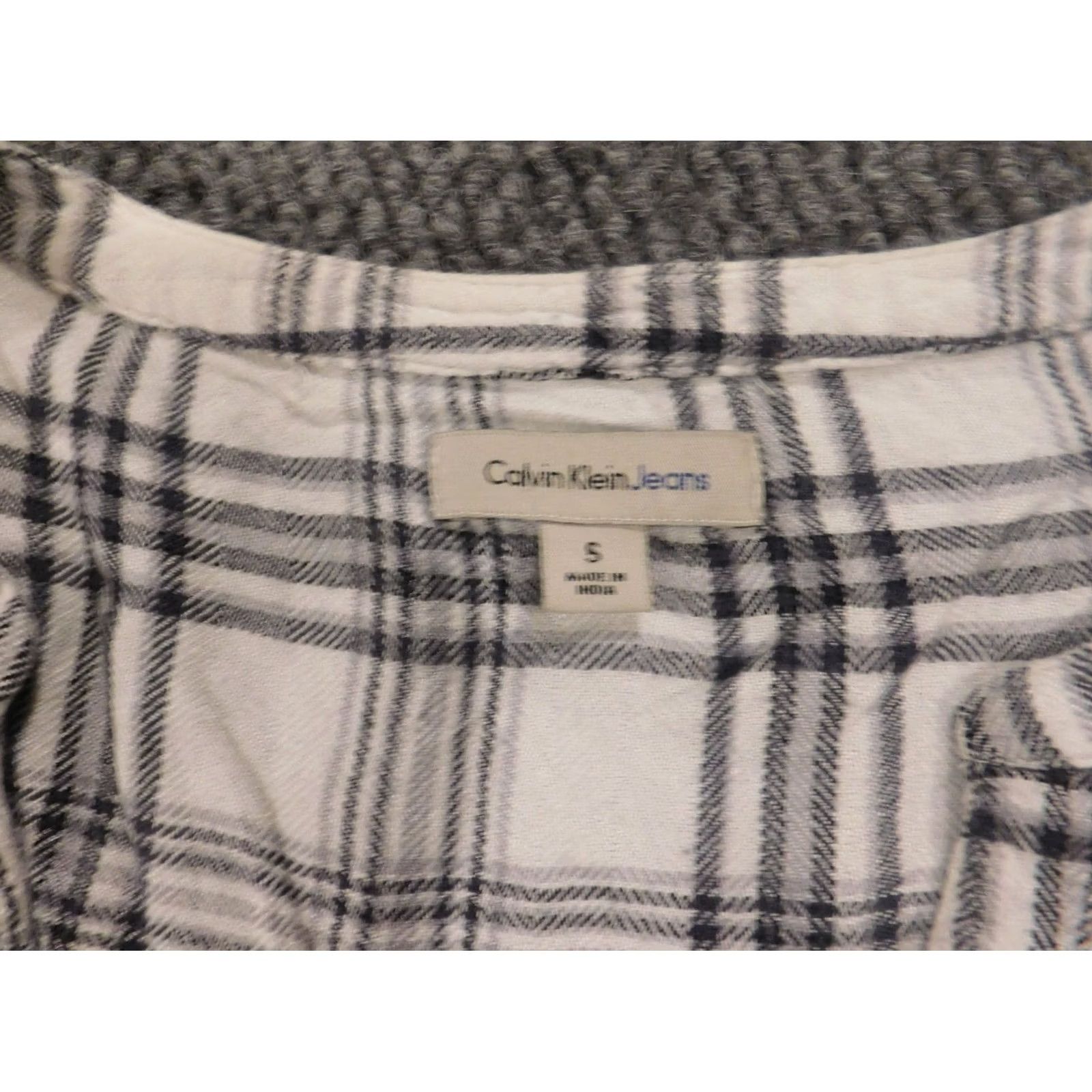 Calvin Klein Calvin Klein Blouse Women S Gray Plaid Crew Neck Long Sleeve Pullover Casual Viscose Rayon Regular Stretch Classic Basic Size S Size S / US 4 / IT 40 - 5 Thumbnail