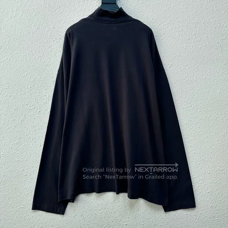 Balenciaga Balenciaga Buckle Flock Logo High Neck Long Sleeve Size US XS / EU 42 / 0 - 2 Thumbnail