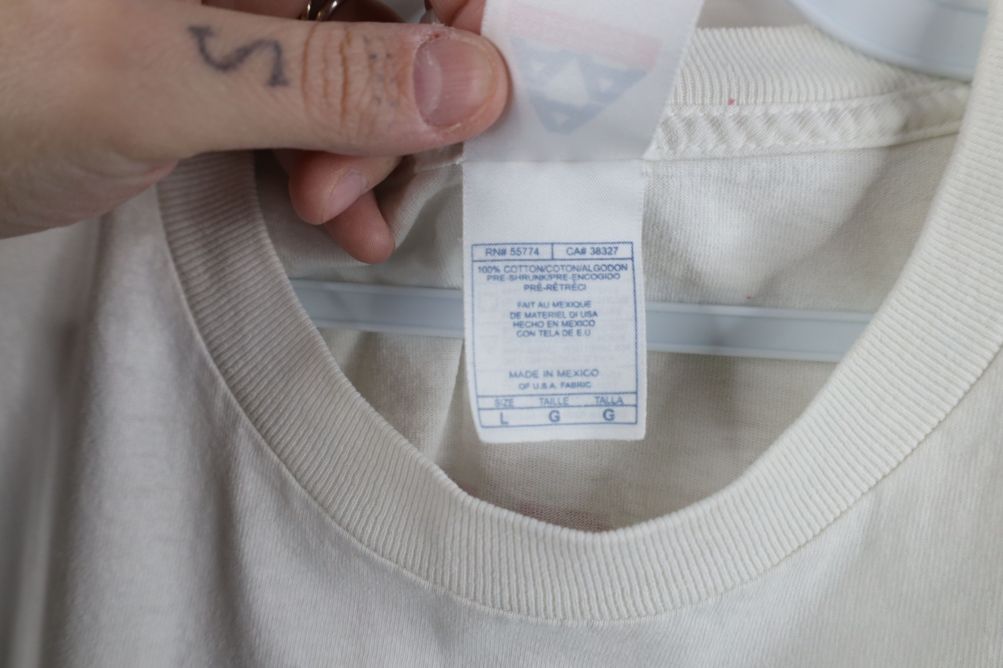 Vintage Vintage Y2K Streetwear Basketball Short Sleeve T-Shirt White Size US L / EU 52-54 / 3 - 10 Thumbnail