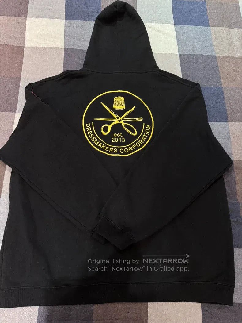 Vetements Vetements McDonald's police badge hoodie Size US S / EU 44-46 / 1 - 2 Thumbnail