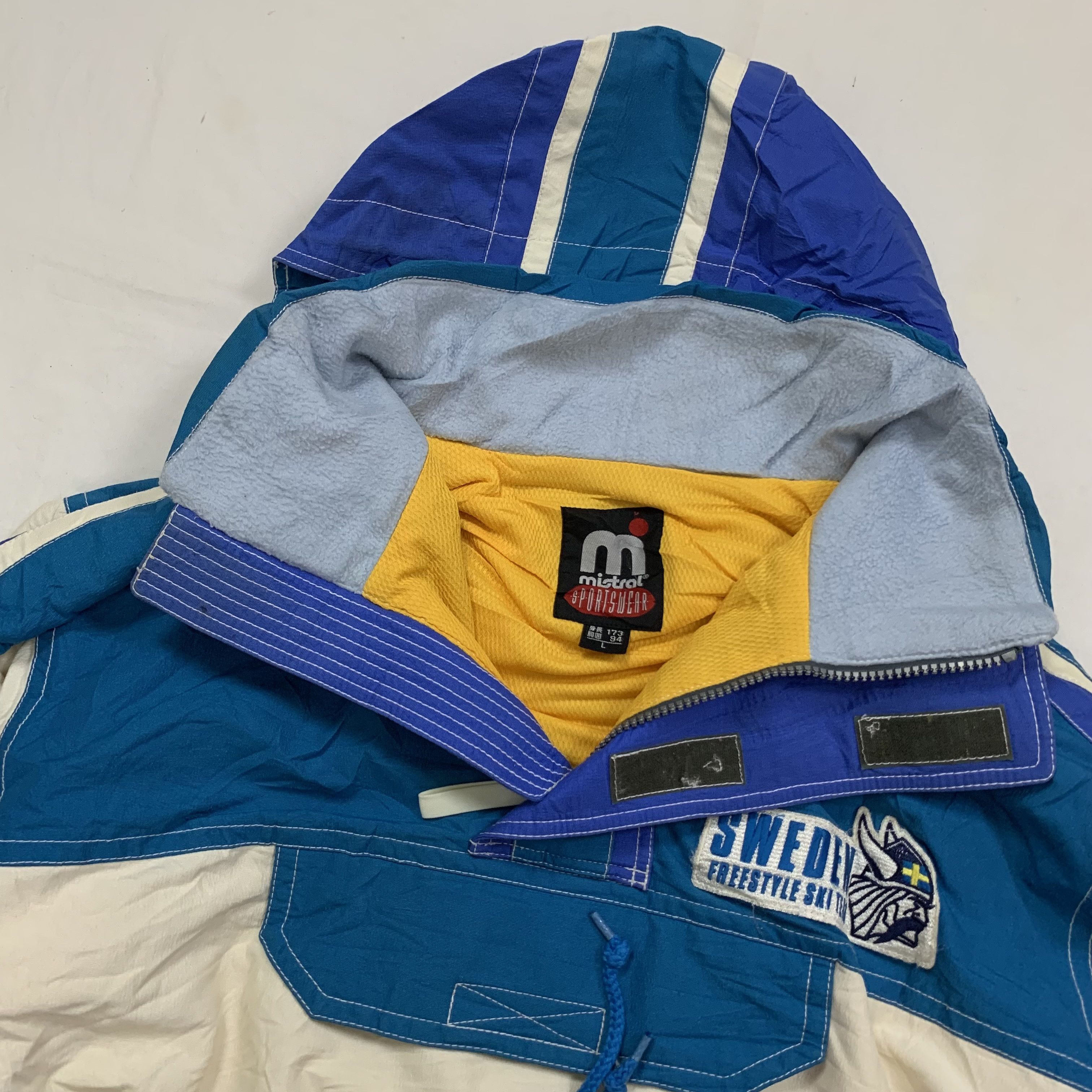 Vintage Vintage Mistral Sweden Ski Team Jacket Snowboard Size US L / EU 52-54 / 3 - 10 Thumbnail