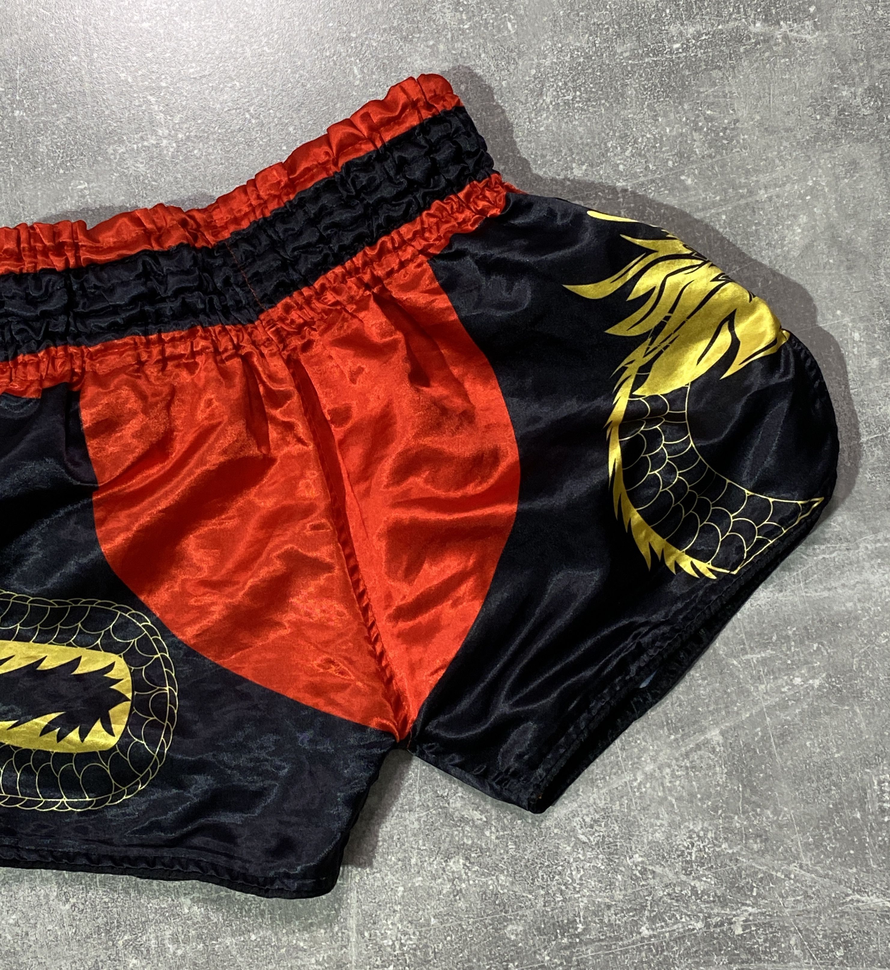 Japanese Brand Vintage Y2K Muay-Thai Japanese Dragon Shorts Size US 30 / EU 46 - 3 Thumbnail