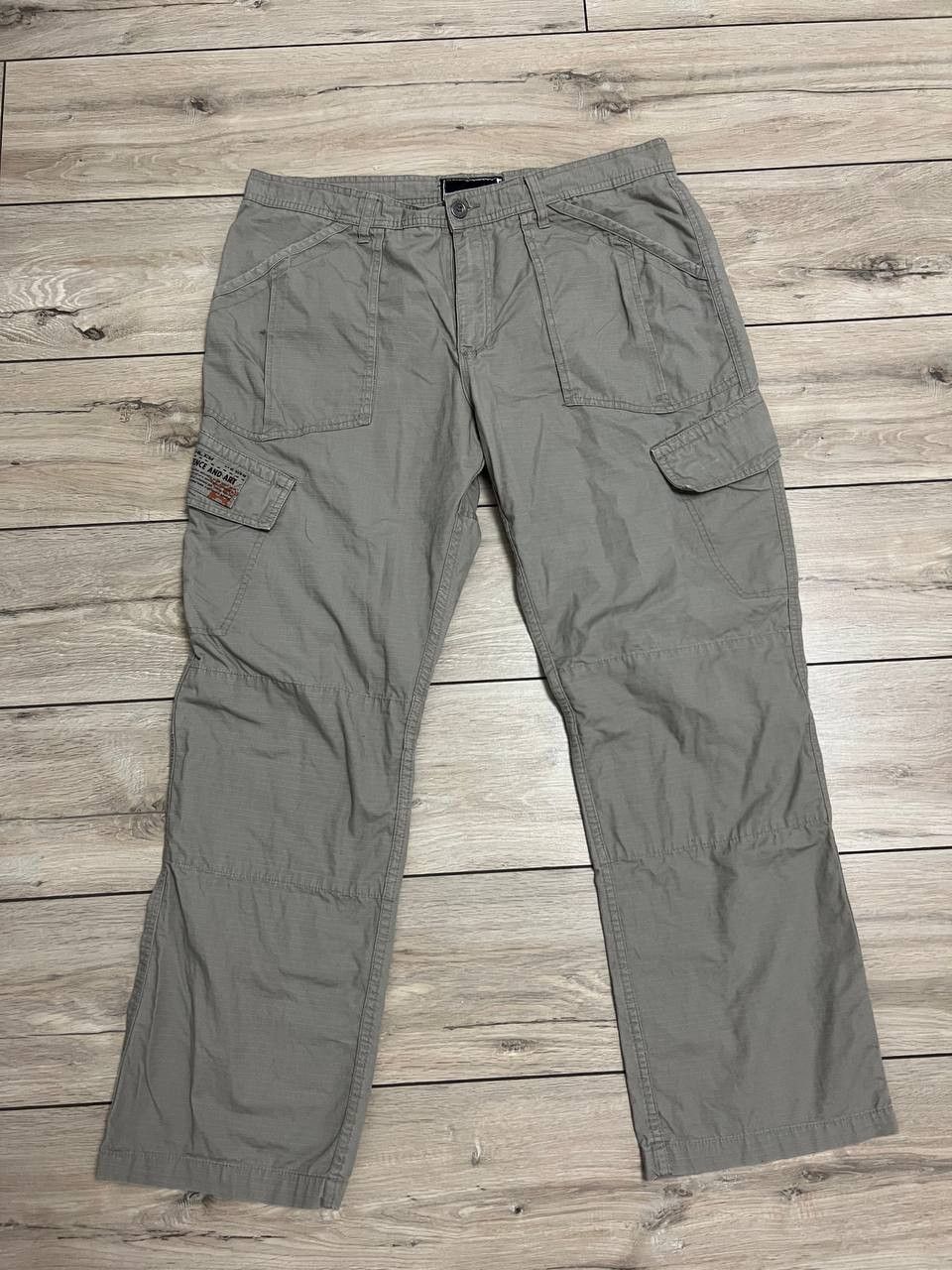 Oakley Vintage Oakley Y2K Cargo Pants Trousers Military W 36 L 32 Size US 36 / EU 52 - 1 Thumbnail