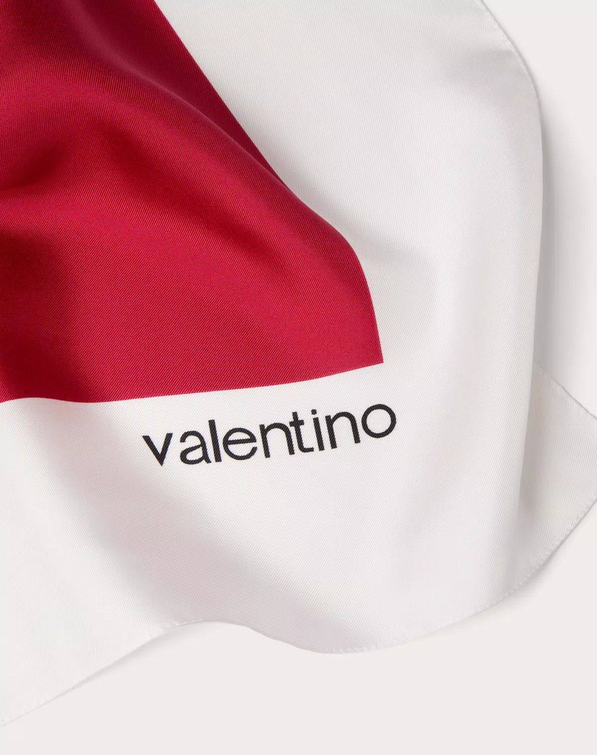 Valentino oc11z0725 Size:OS/ Silk Scarf in red/white Size ONE SIZE - 3 Thumbnail
