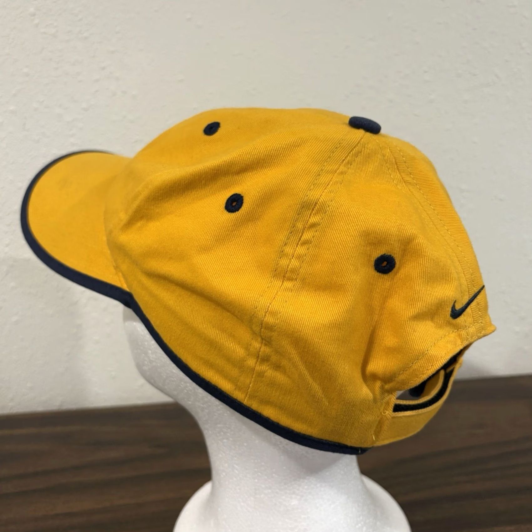 Nike VTG 90s Nike Dad Cap Swoosh Yellow Navy Cotton Canvas Adjustable One Size Unisex Adults Michigan Wolverines Hat Strapback Size ONE SIZE - 6 Thumbnail