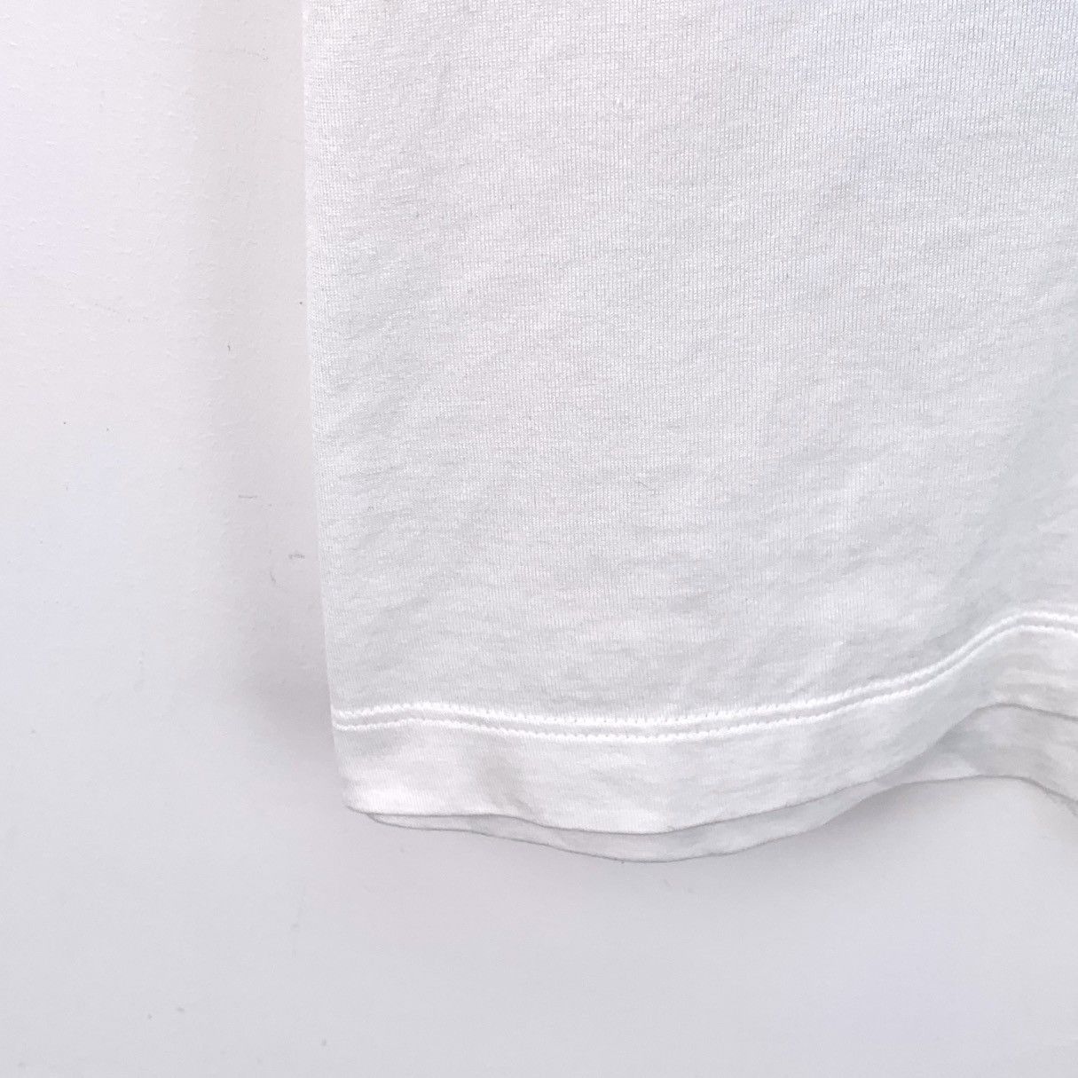 Louis Vuitton White Short-Sleeve Graphic Tee Size US XS / EU 42 / 0 - 6 Thumbnail