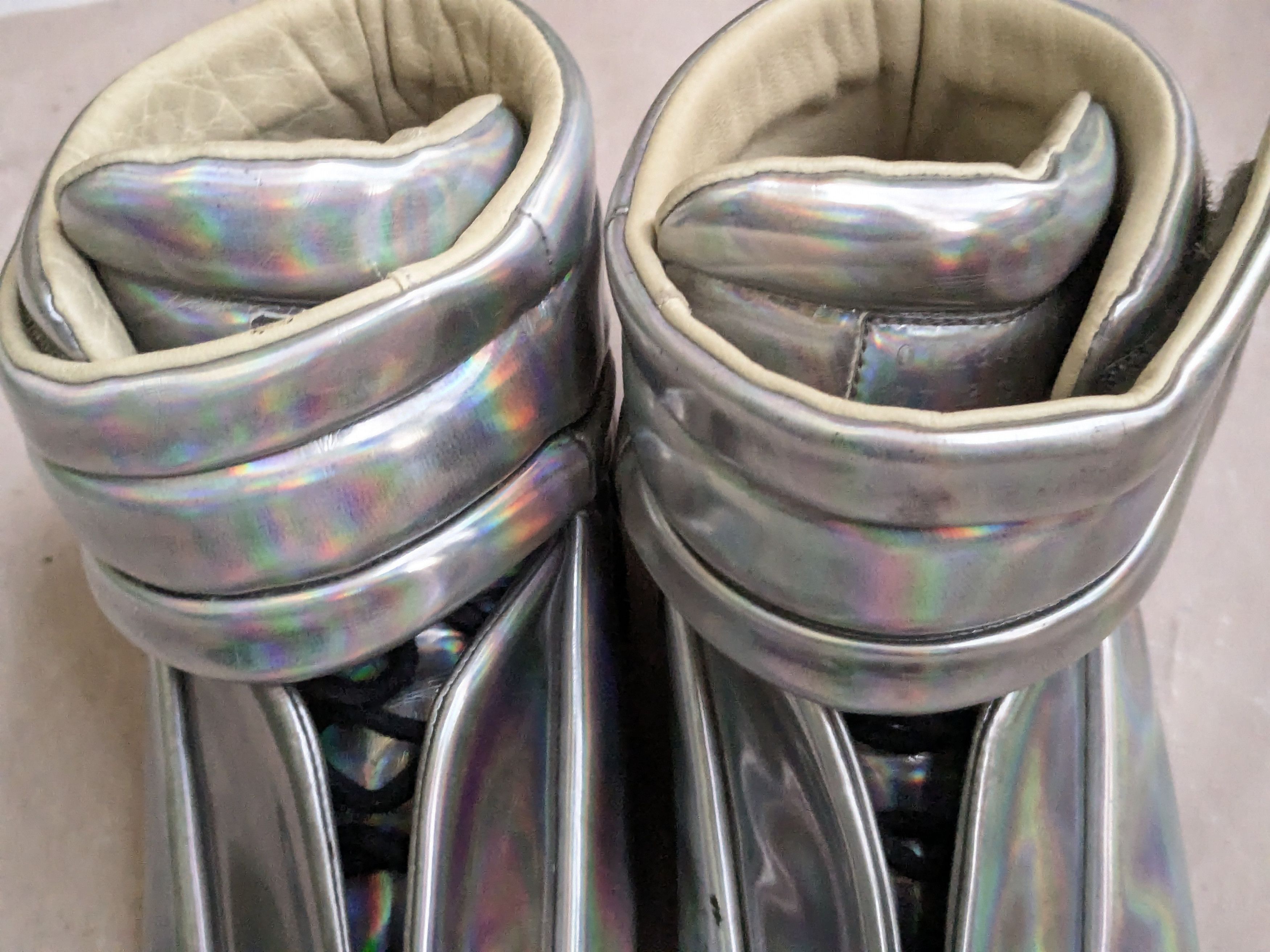 Maison Margiela Maison Martin Margiela Future “Iridescent” Silver 10.5 43.5 Size US 10.5 / EU 43-44 - 3 Thumbnail