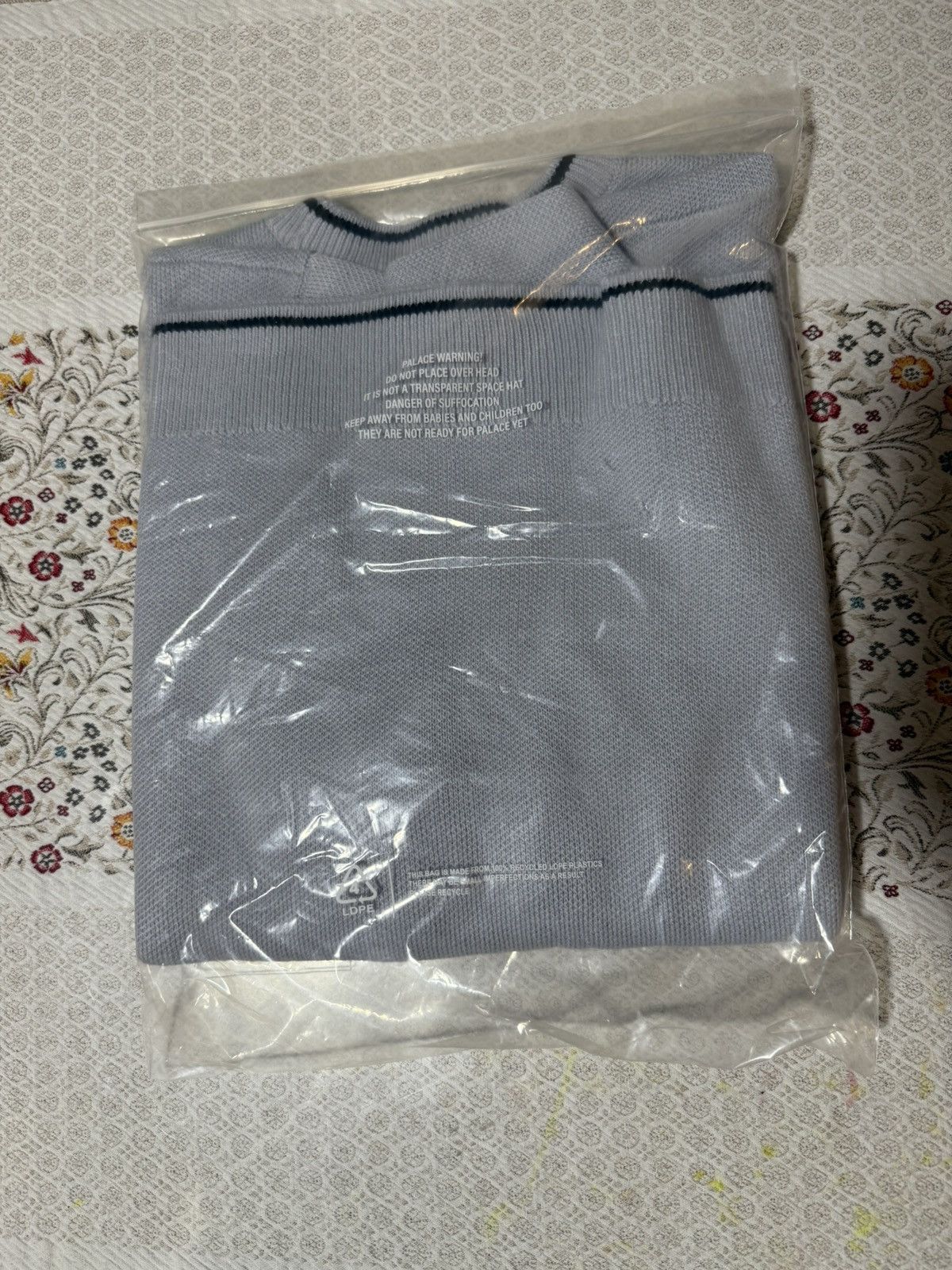 Palace Palace ARC KNIT ARCTIC GREY Logo Sweater in Men’s Size XL Size US XL / EU 56 / 4 - 5 Thumbnail