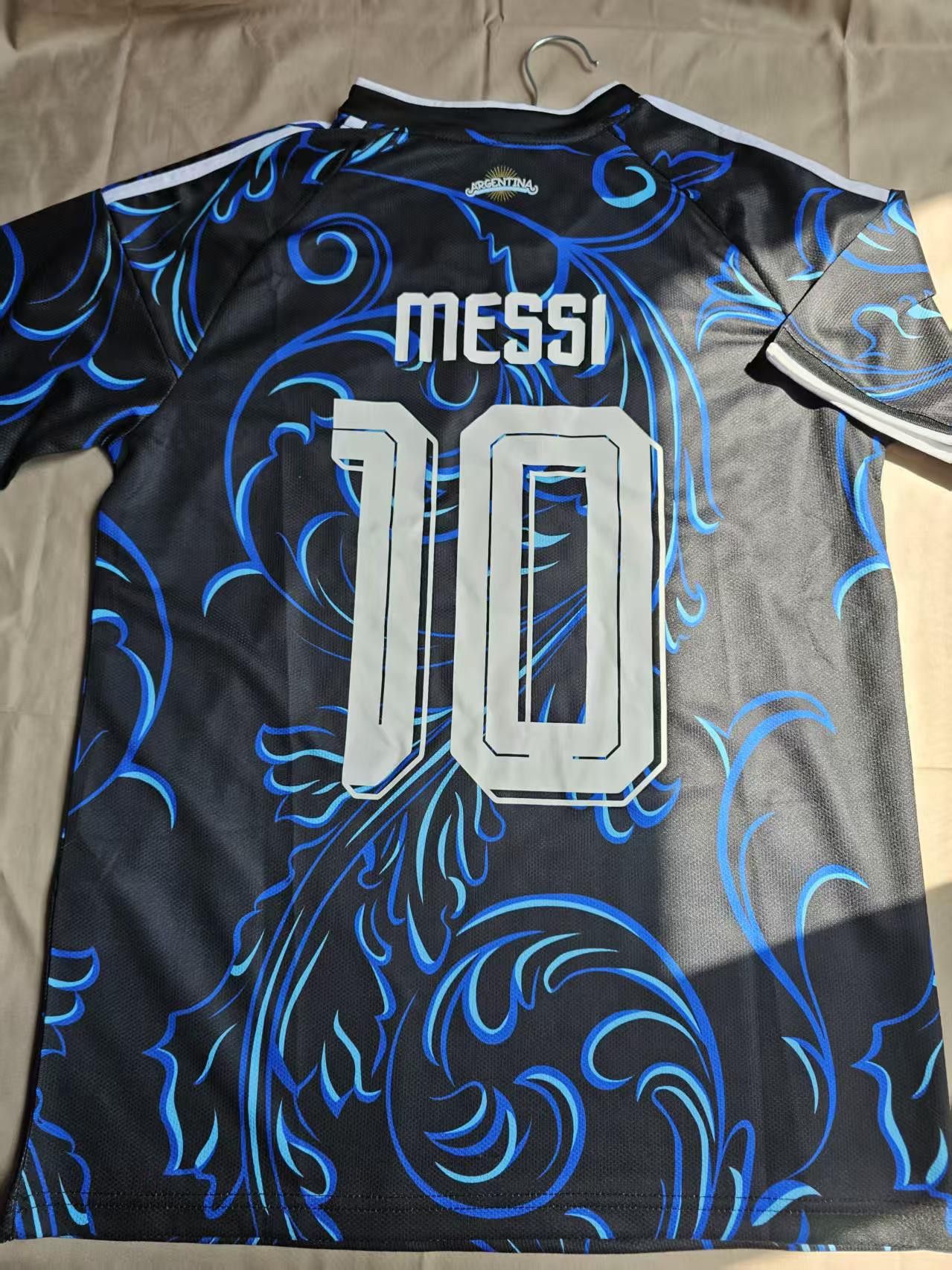 Other 2026 Argentina #10 Messi Jersey Away XL Size US XL / EU 56 / 4 - 2 Thumbnail