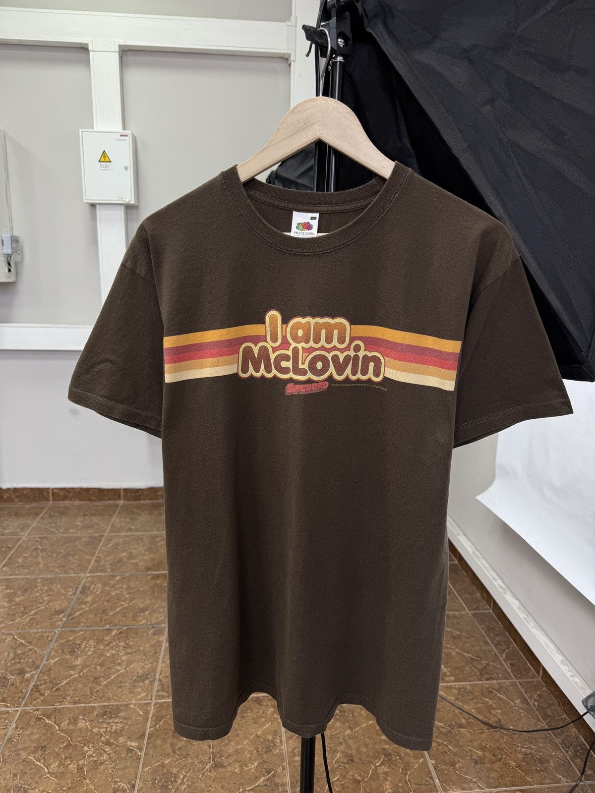 Fruit Of The Loom Vintage 2008 I Am McLovin Superbad Brown T-Shirt rare retro Size US L / EU 52-54 / 3 - 1 Thumbnail