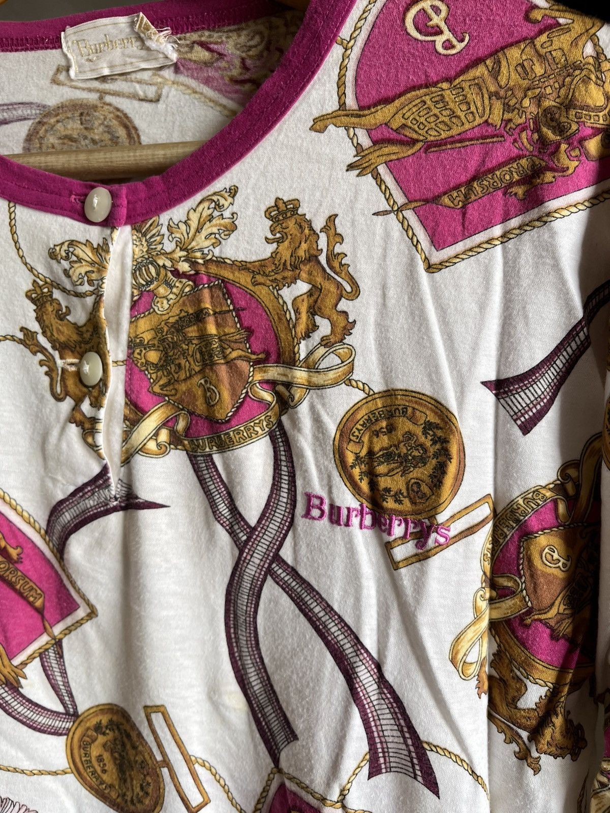 Burberry Vintage burberry aop shirt Size US S / EU 44-46 / 1 - 3 Thumbnail
