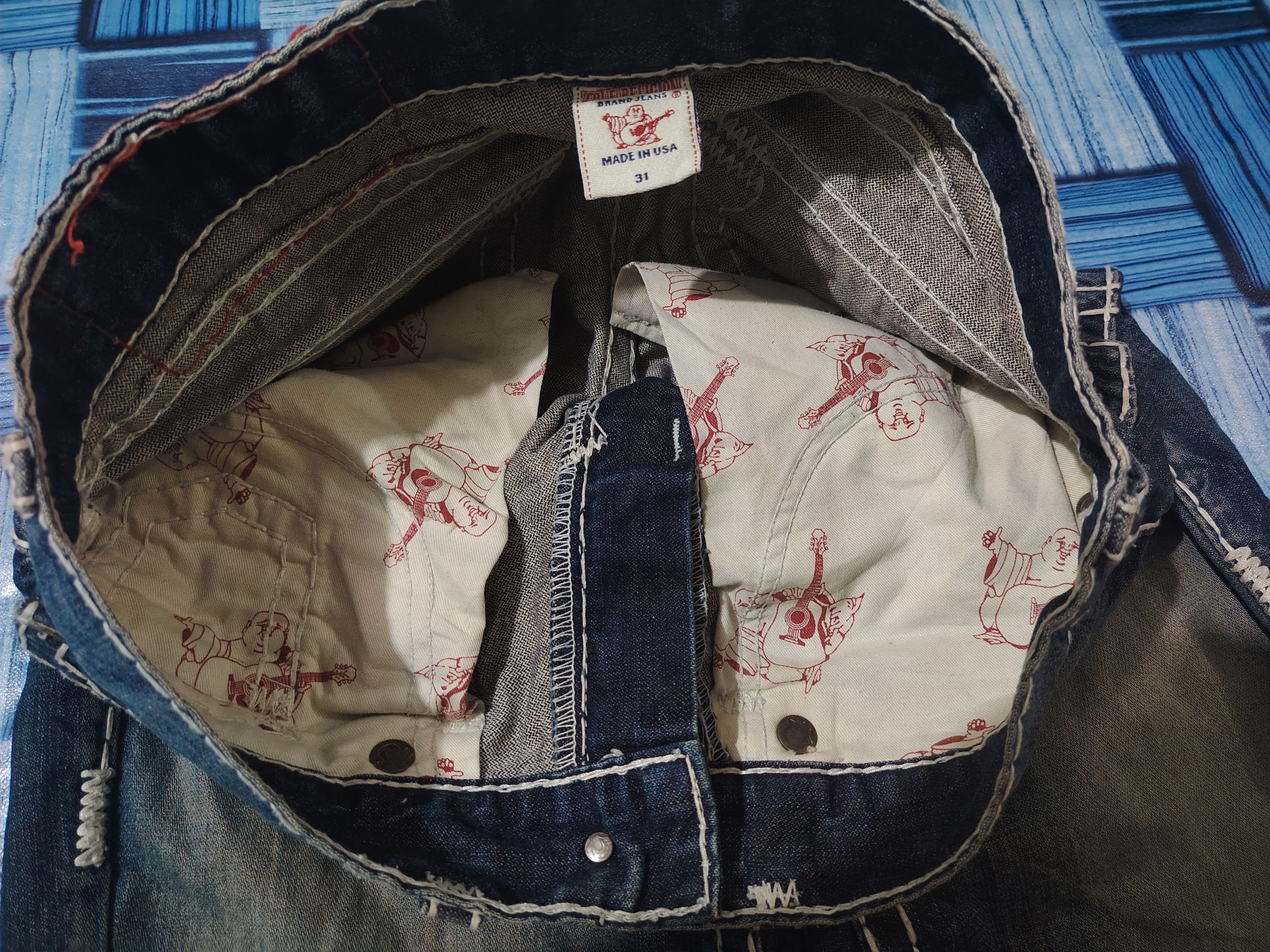 True Religion True Religion Jeans White Stitch Joey Super T Denim Flared Size US 31 - 10 Thumbnail