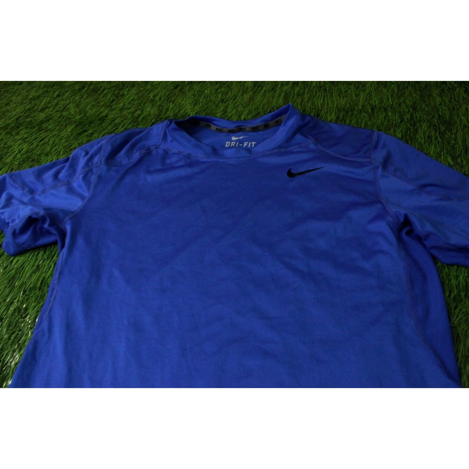Nike Nike Training Shirt Mens XS Size US M / EU 48-50 / 2 - 2 Thumbnail