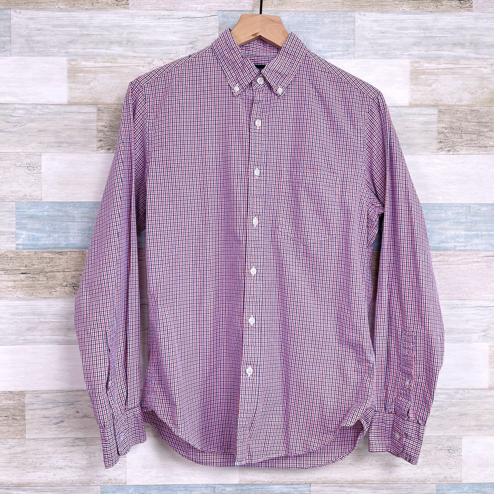 J.Crew J Crew Button Shirt Red Blue Plaid Mens S Size US S / EU 44-46 / 1 - 1 Thumbnail