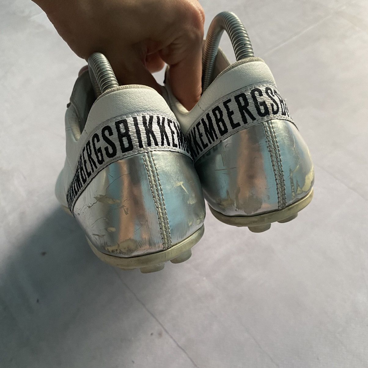 Dirk Bikkembergs Archive Dirk Bikkembergs Vintage White Balenciaga Style Size US 6 / EU 39 - 8 Thumbnail