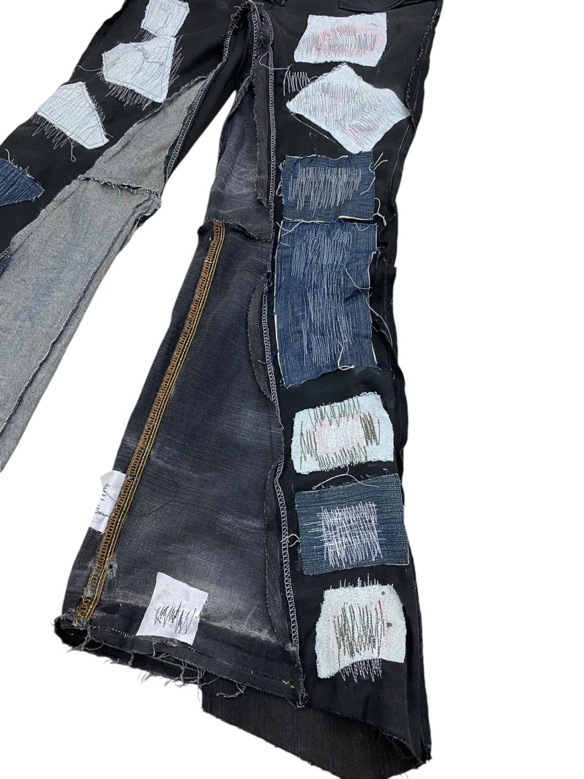 If Six Was Nine × Japanese Brand × Le Grande Bleu (L.G.B.) Vintage Z. Vargas Wide Legs Uruboros Heavy Stiched Studded Size US 31 - 21 Thumbnail