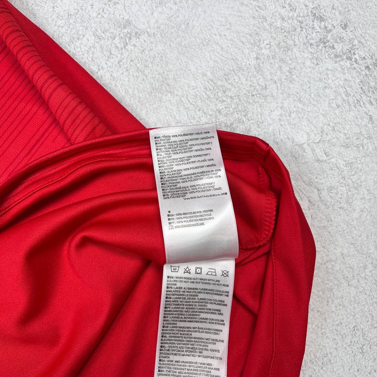 Nike England Away Football Shirt 2018 - 2019 Team Jersey Nike Size US L / EU 52-54 / 3 - 11 Thumbnail