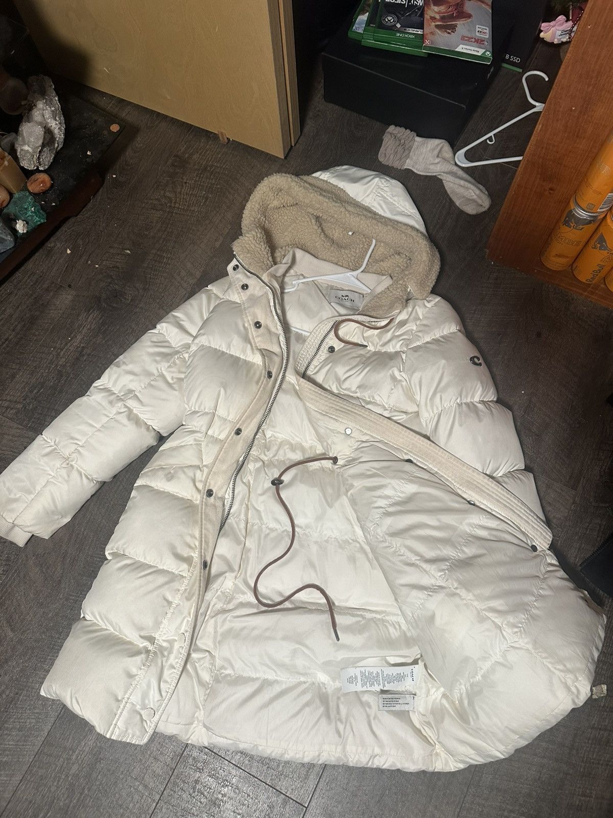 Coach Coach Long Down Cream Puffer Jacket Size M / US 6-8 / IT 42-44 - 1 Thumbnail