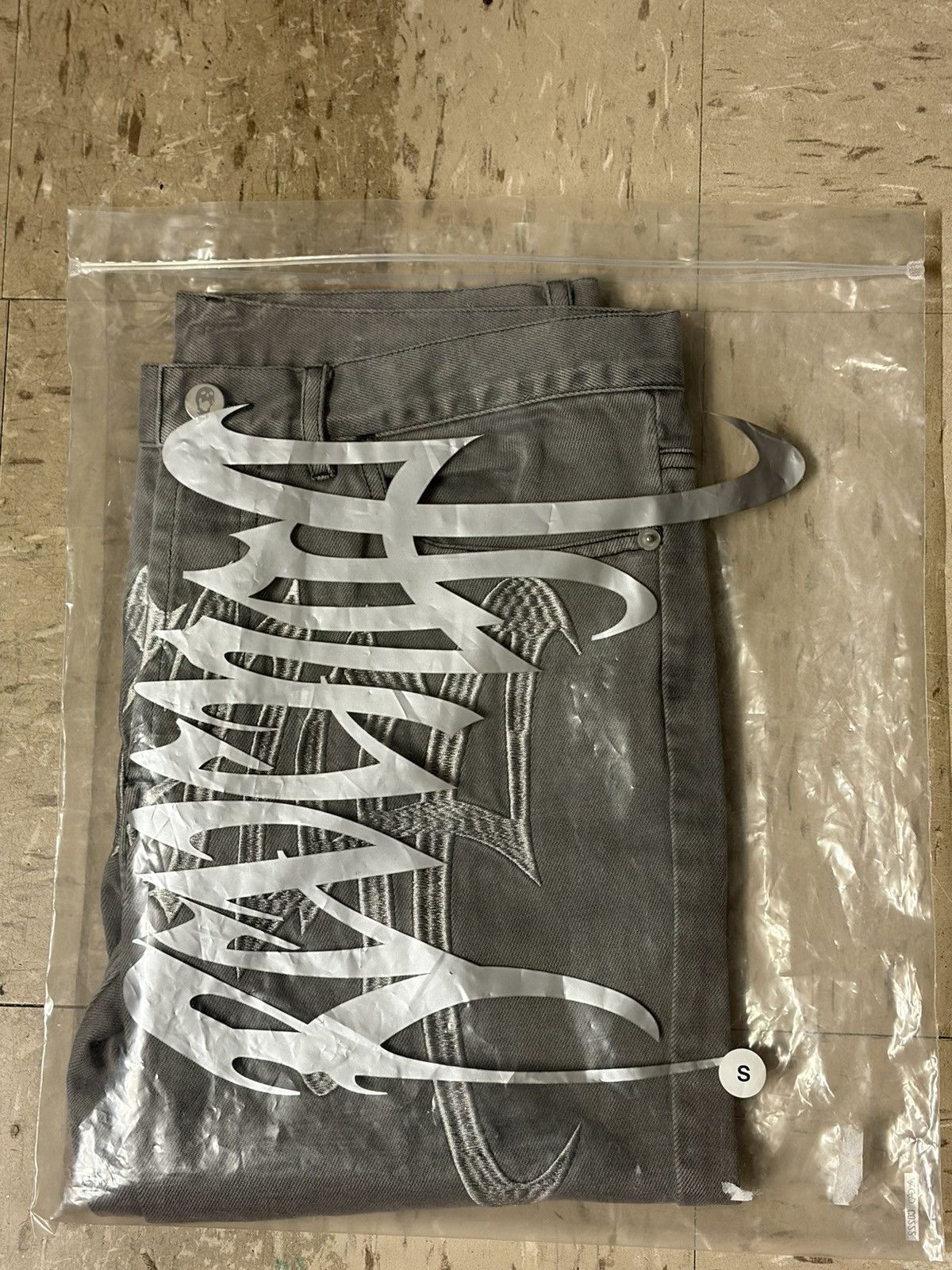 Revenge Revenge Embroidered Arch Logo Grey Denim Jeans SAMPLE Size US 30 / EU 46 - 1 Thumbnail