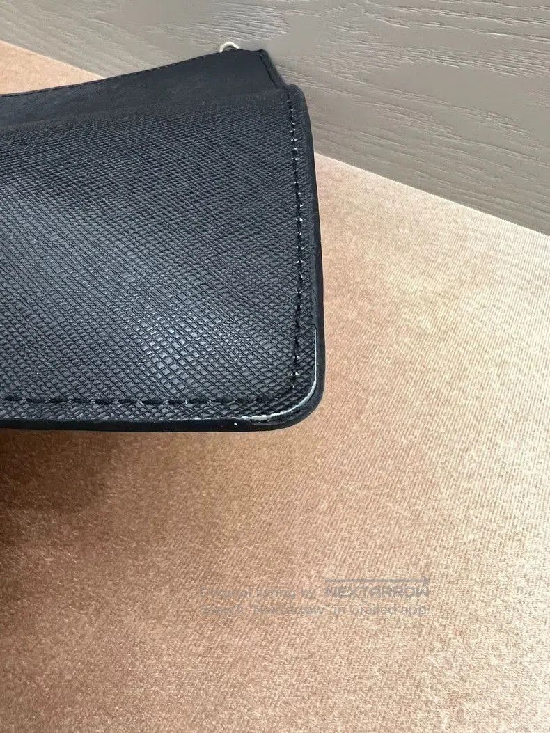 Givenchy Givenchy Rottweiler Print Clutch Bag . Size ONE SIZE - 6 Thumbnail