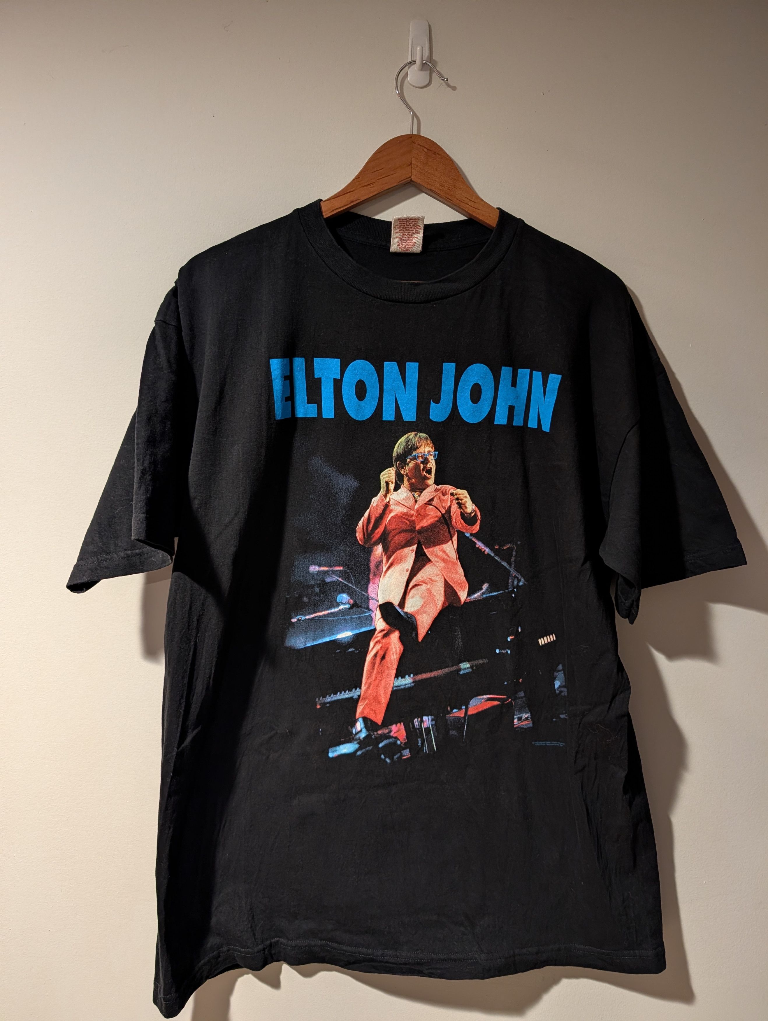 Band Tees Vintage Elton John Concert Tour T-Shirt 1990s Piano Graphic Size US XL / EU 56 / 4 - 1 Thumbnail
