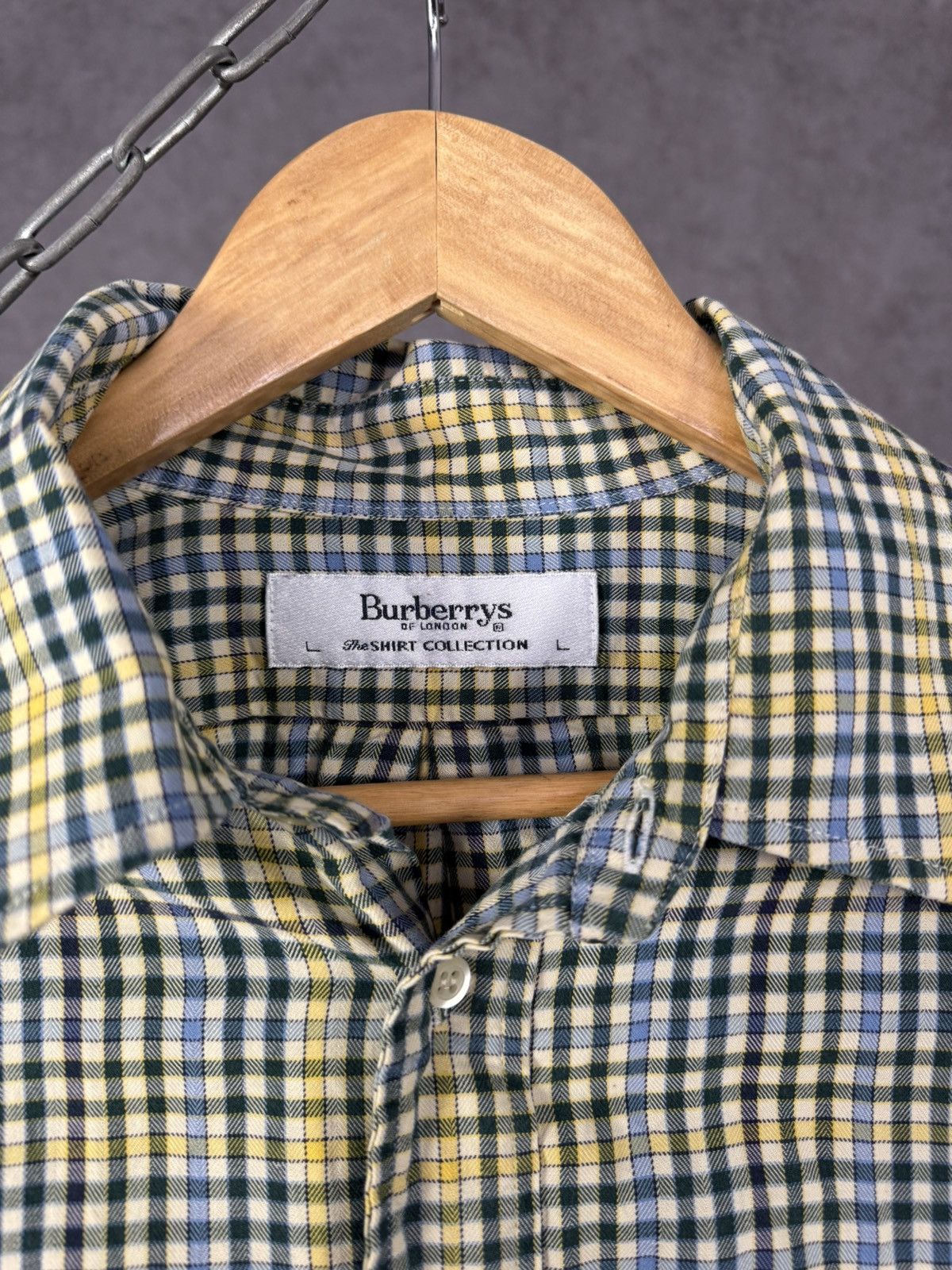 Burberry Burberry’s luxury vintage logo shirt Size US XL / EU 56 / 4 - 3 Thumbnail