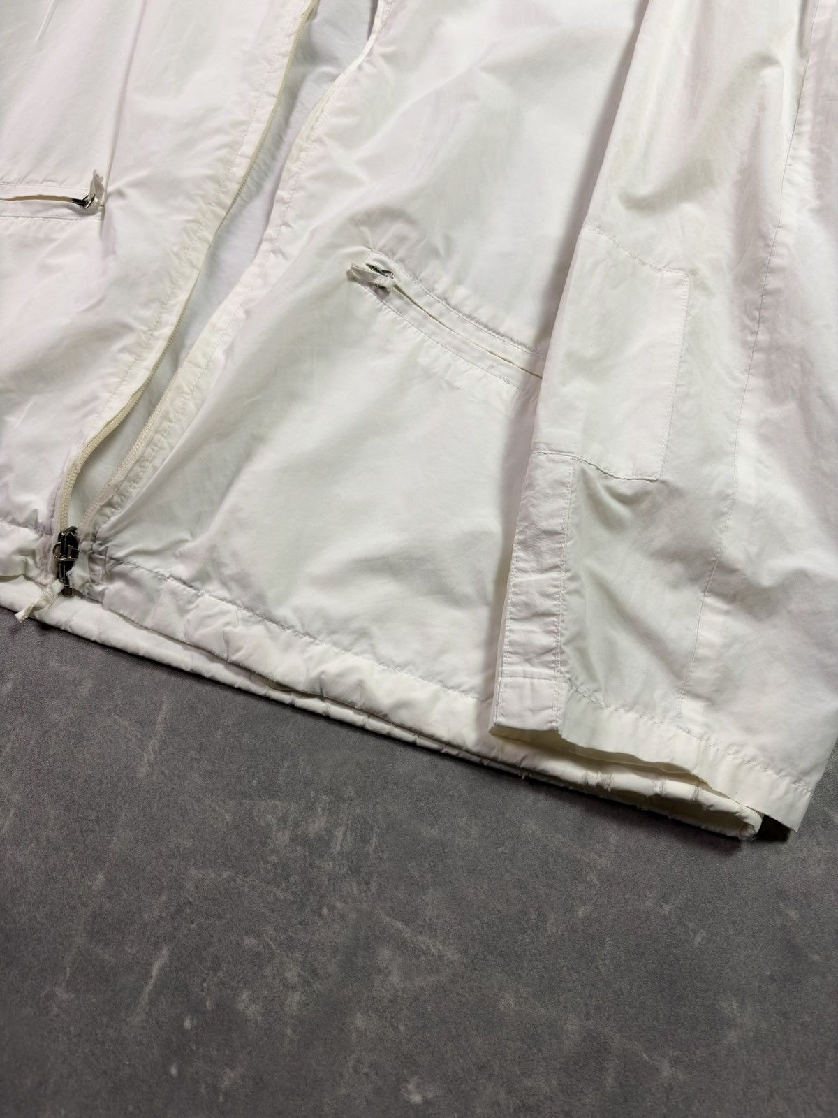 Burberry Burberry Vintage Distressed Faded Hooded Light Jacket L XL Size US L / EU 52-54 / 3 - 10 Thumbnail
