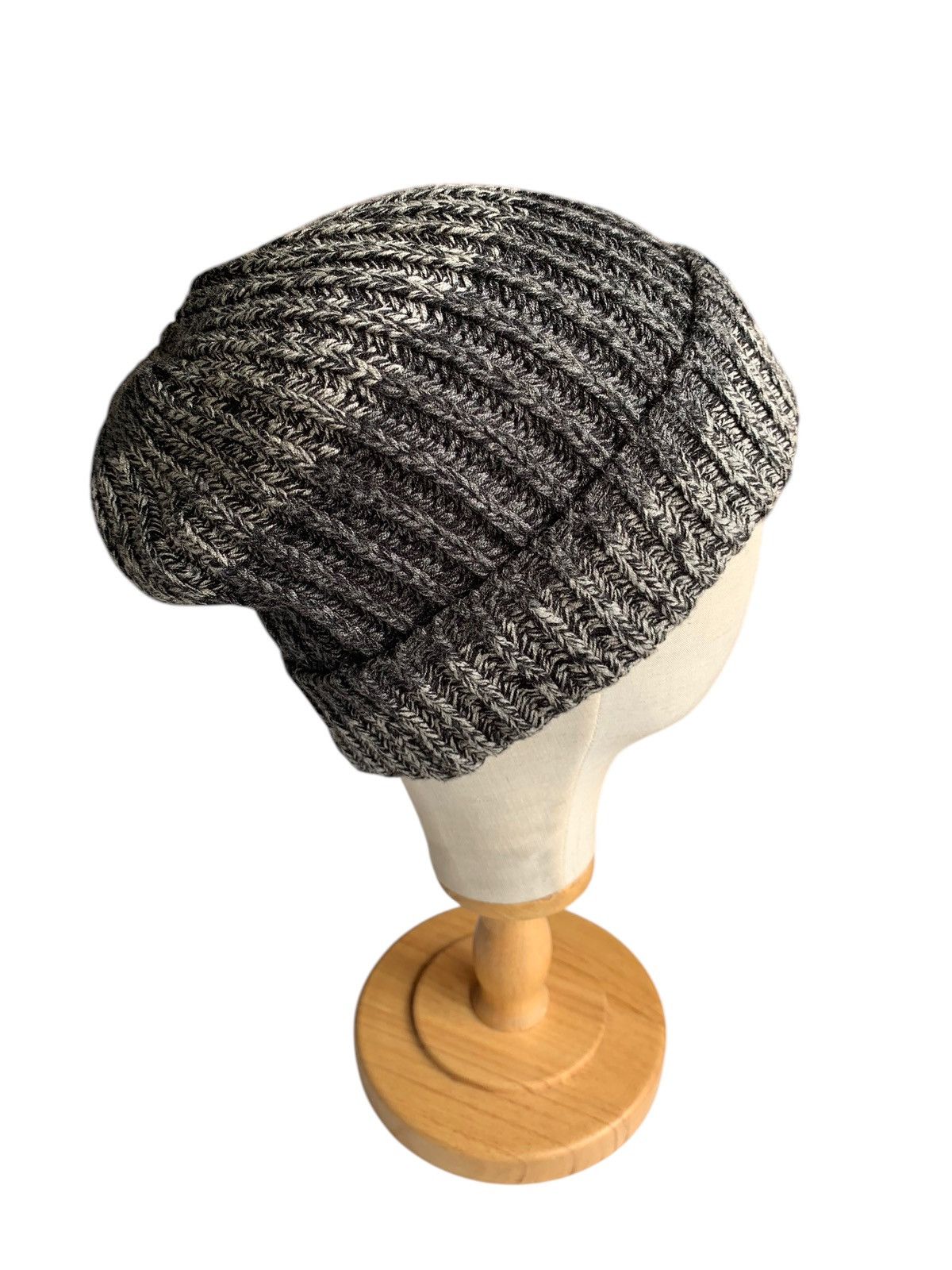 14th Addiction × Vintage Knitted Uniqlo Streetwear Winter Sessions Long Beanie Hats Size ONE SIZE - 1 Thumbnail