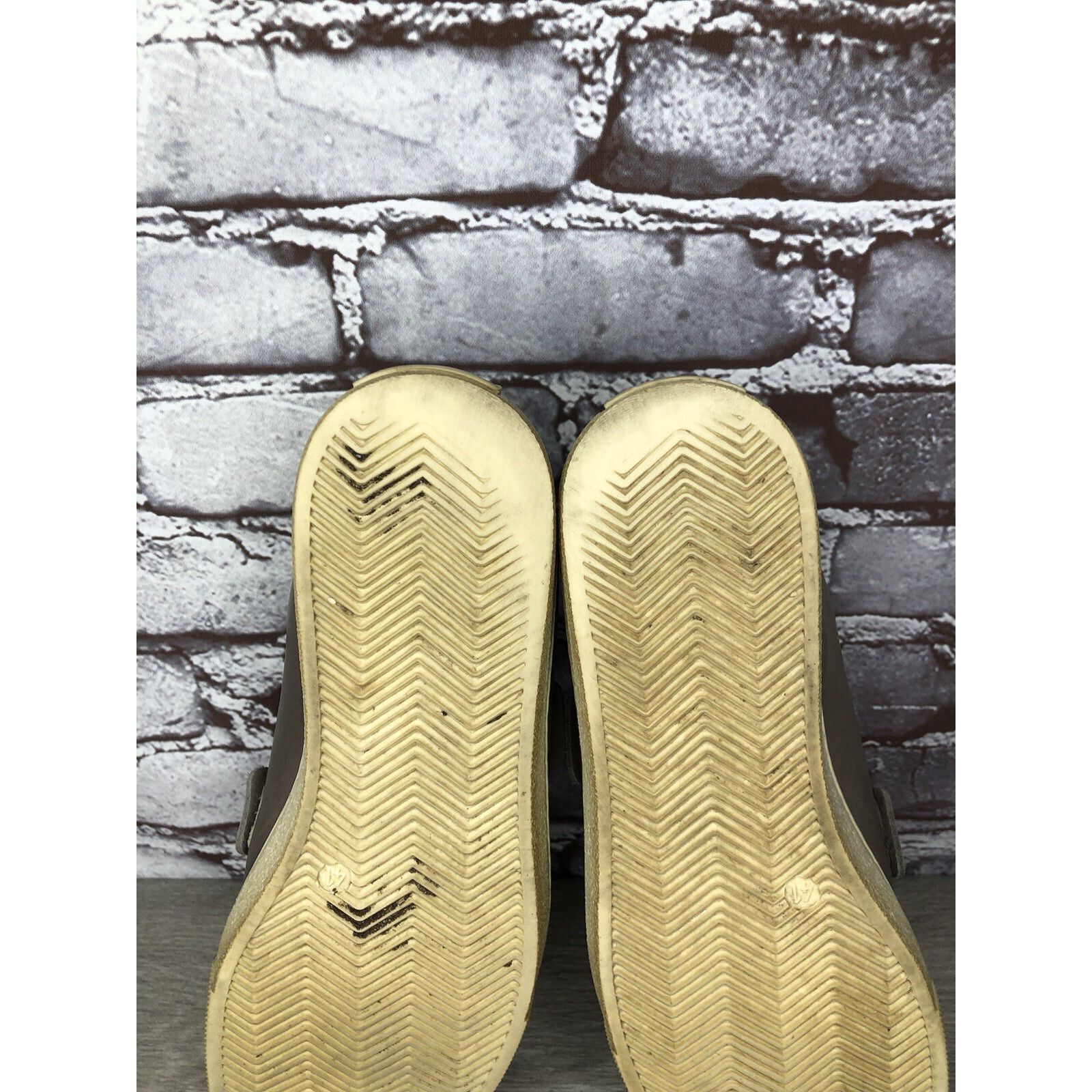 Other L'idea by Lori Gray Leather Comfort Strap Sneakers Shoes Wom Size US 10.5 / IT 40.5 - 22 Thumbnail