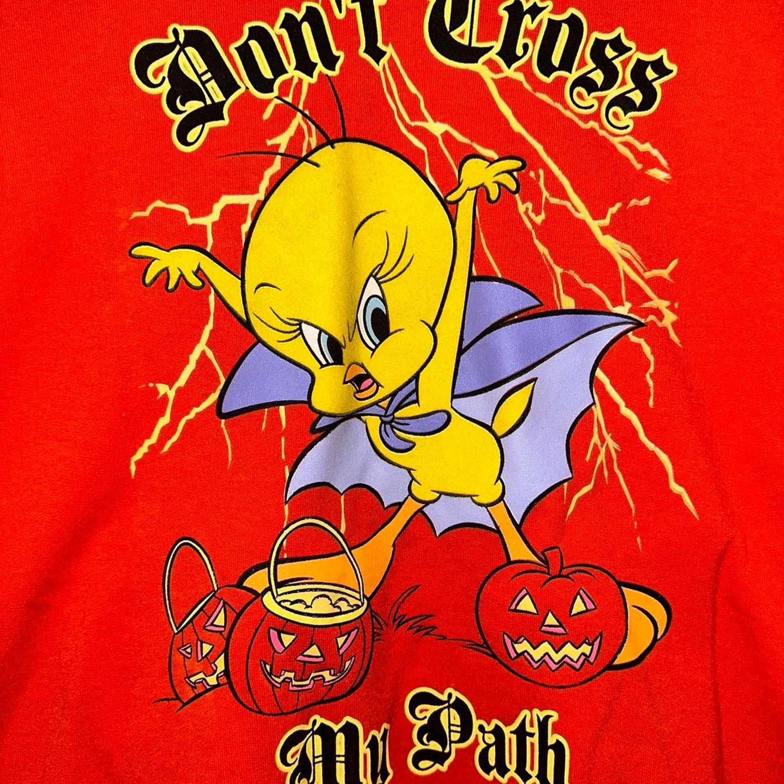 NERDY × Vintage Vintage Looney Tunes Tweety Bird Halloween Crewneck size L Size US L / EU 52-54 / 3 - 2 Thumbnail