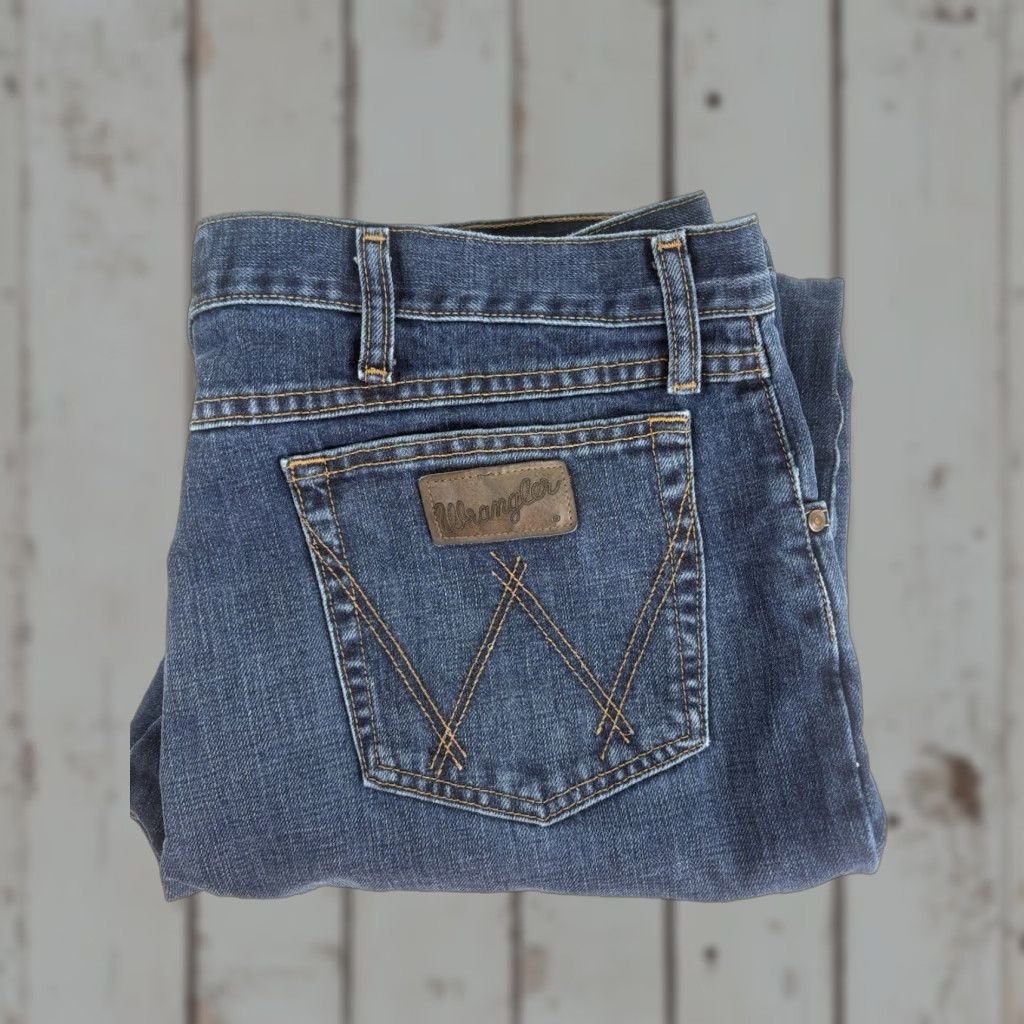 Wrangler Wrangler 20X Competition Jeans Men’s Regular Fit Size 38x32 Dark Wash Blue Cowboy Size US 38 / EU 54 - 1 Thumbnail
