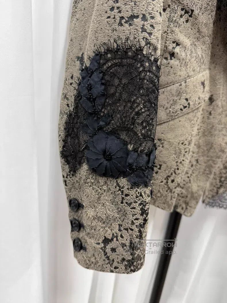 Share Spirit Homme Share Spirit Homme Spiritual Victorian Retro Lace Patched Size US M / EU 48-50 / 2 - 3 Thumbnail