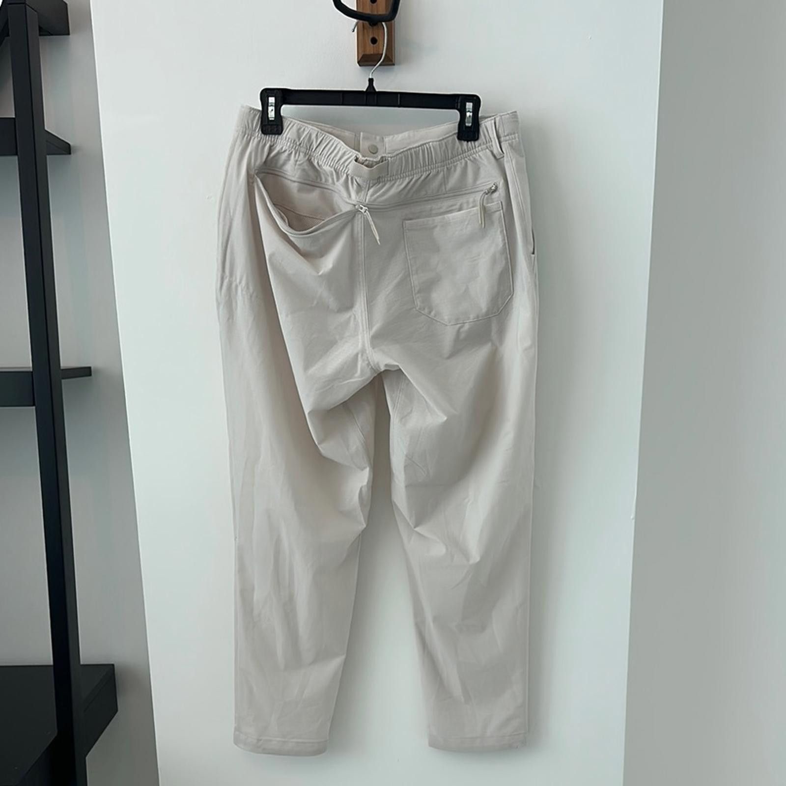 Adidas Adidas Cream Chinos Relaxed Fit Size US 32 / EU 48 - 4 Thumbnail