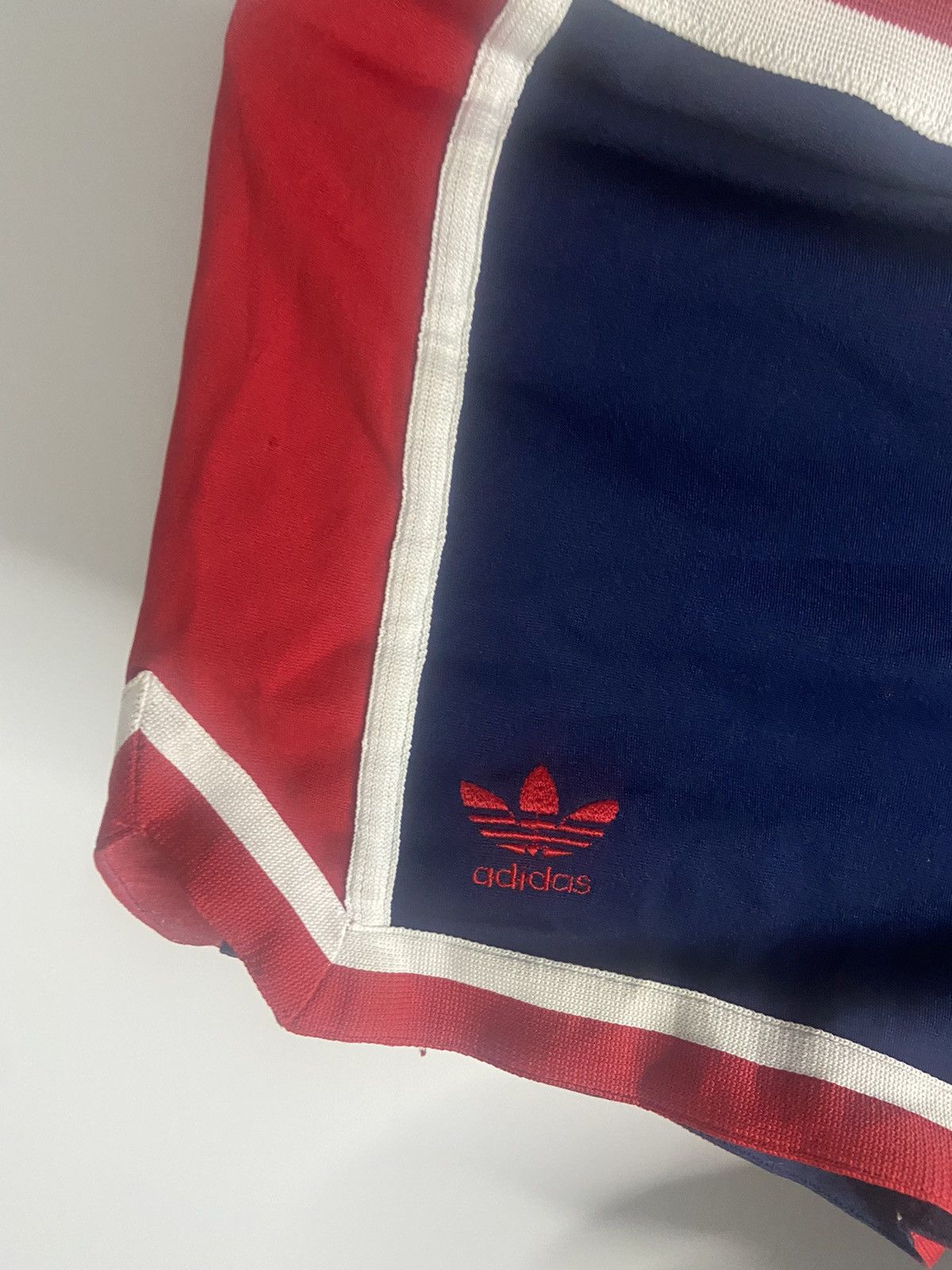 Adidas × Vintage VINTAGE ADIDAS SHORT PANTS 😋❤️ Size 28" / US 6 / IT 42 - 3 Thumbnail