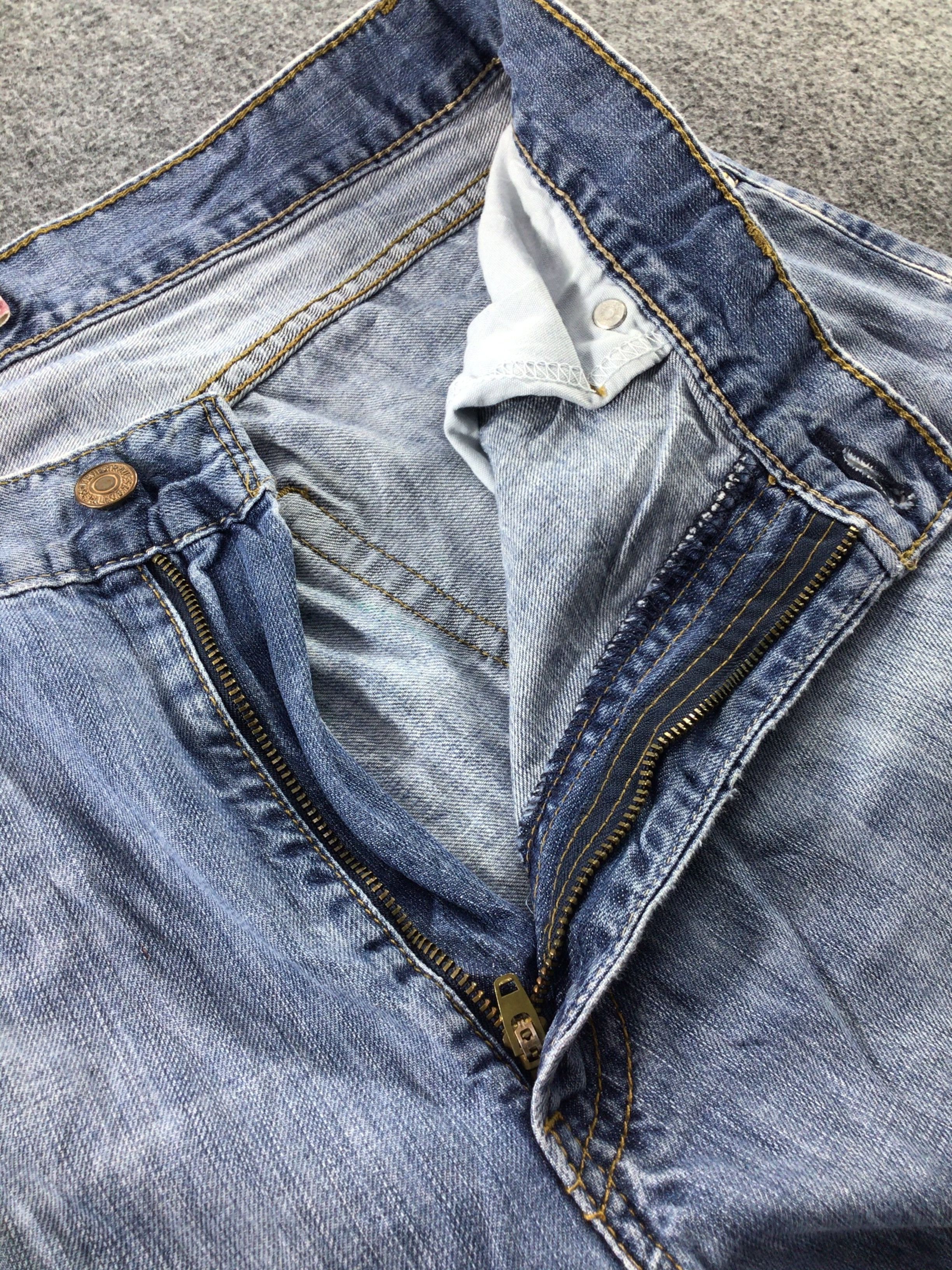 Levi's Vintage Levis 505 Jeans-J755 Size US 35 - 8 Thumbnail