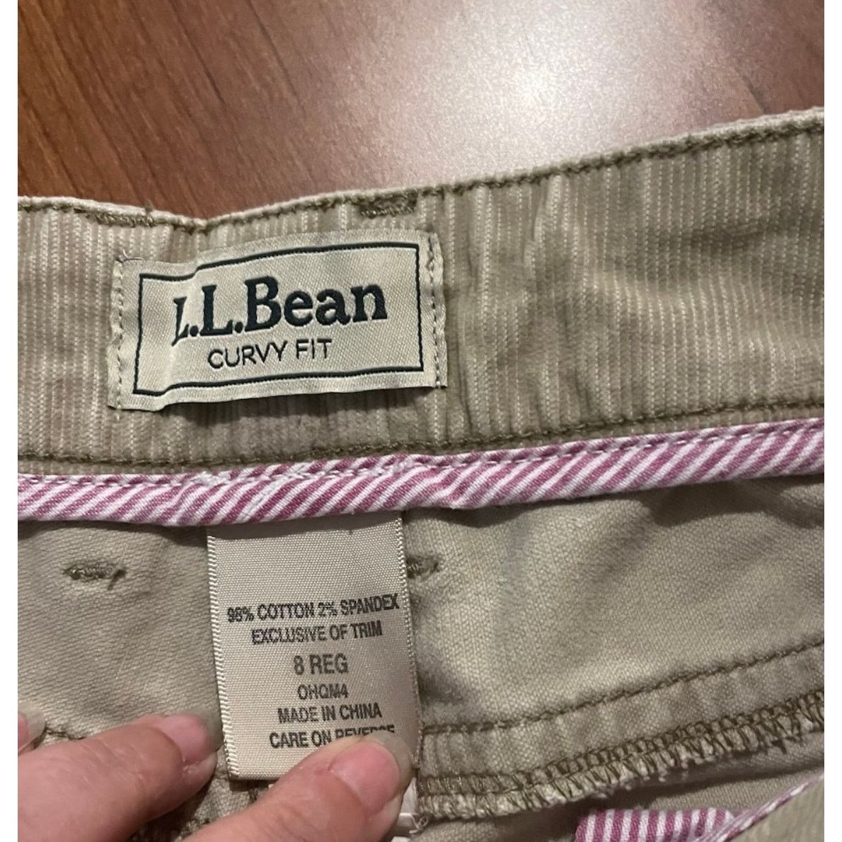 L.L. Bean LL Bean Women’s Beige Curvy Fit Corduroy Straight Pants 8R Size 30" / US 8 / IT 44 - 4 Thumbnail