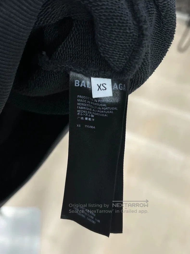 Balenciaga Balenciaga Distressed Embroidered Hoodie XS. Size US XS / EU 42 / 0 - 8 Thumbnail